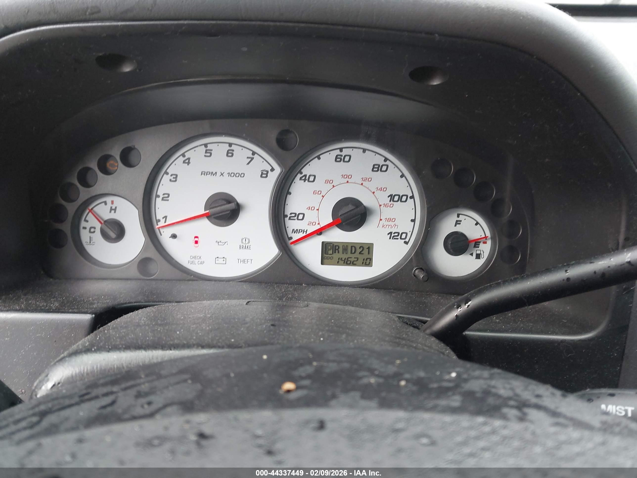 FORD ESCAPE image 7
