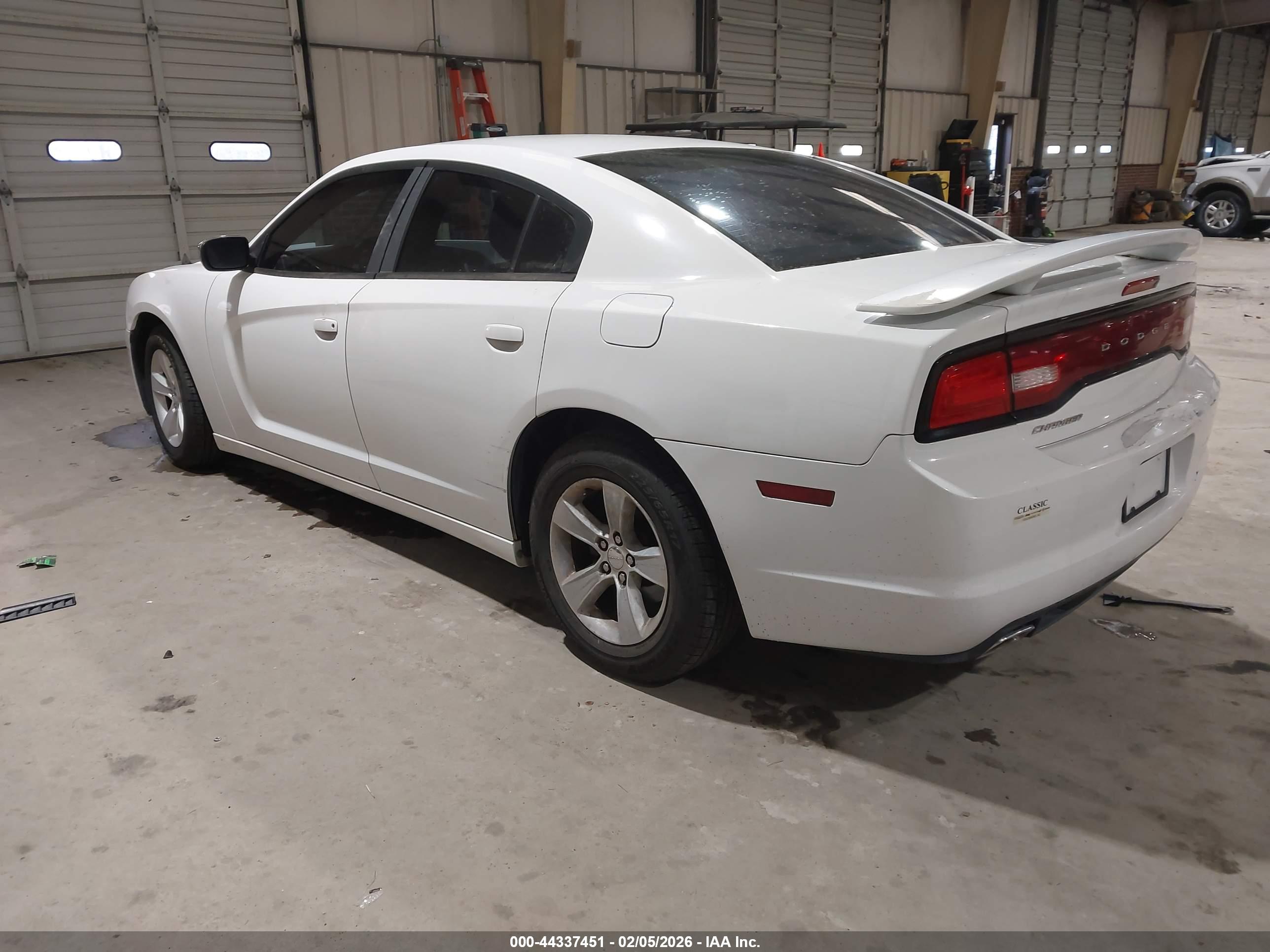 DODGE CHARGER image 3