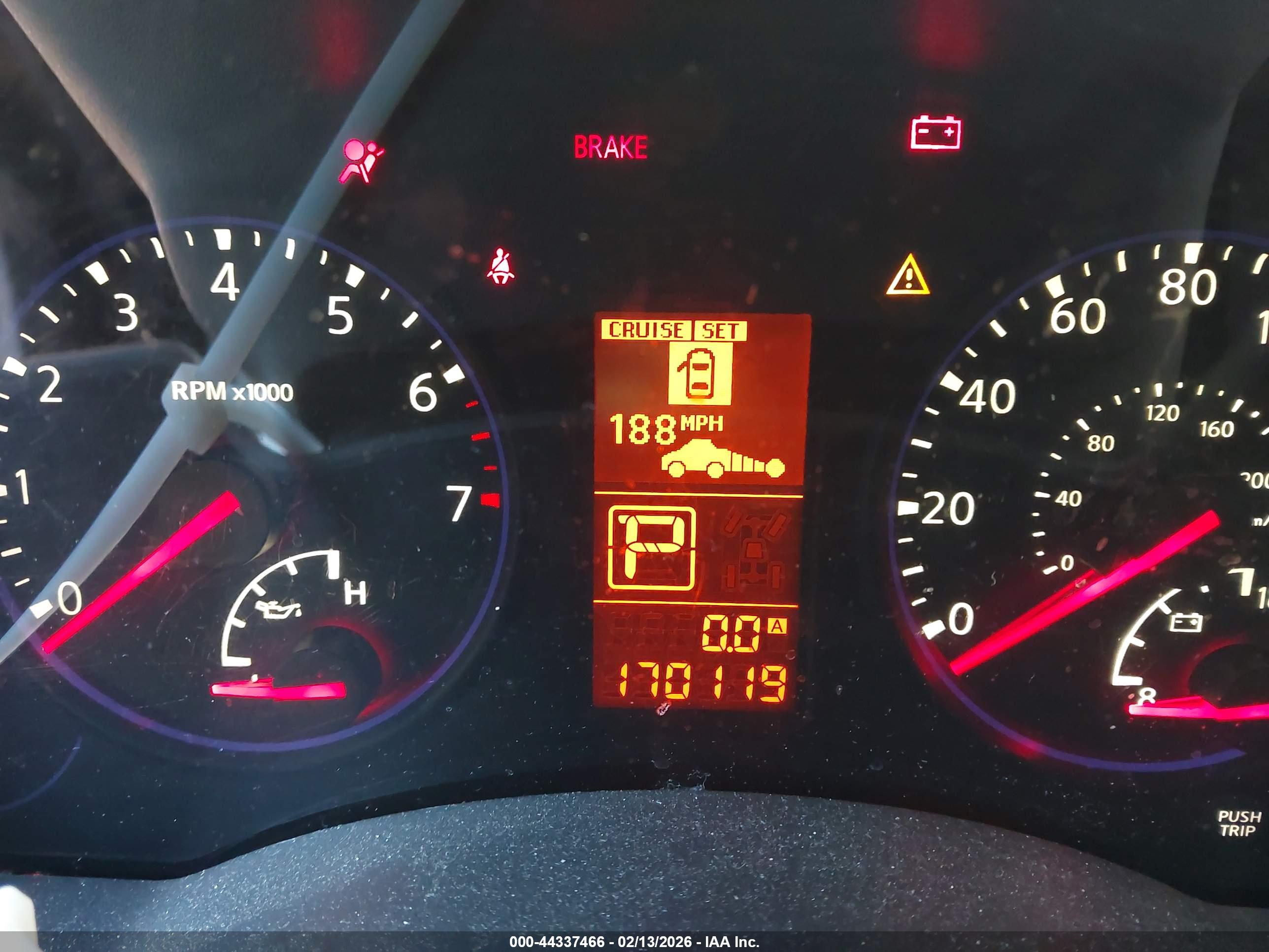 INFINITI QX56 image 7