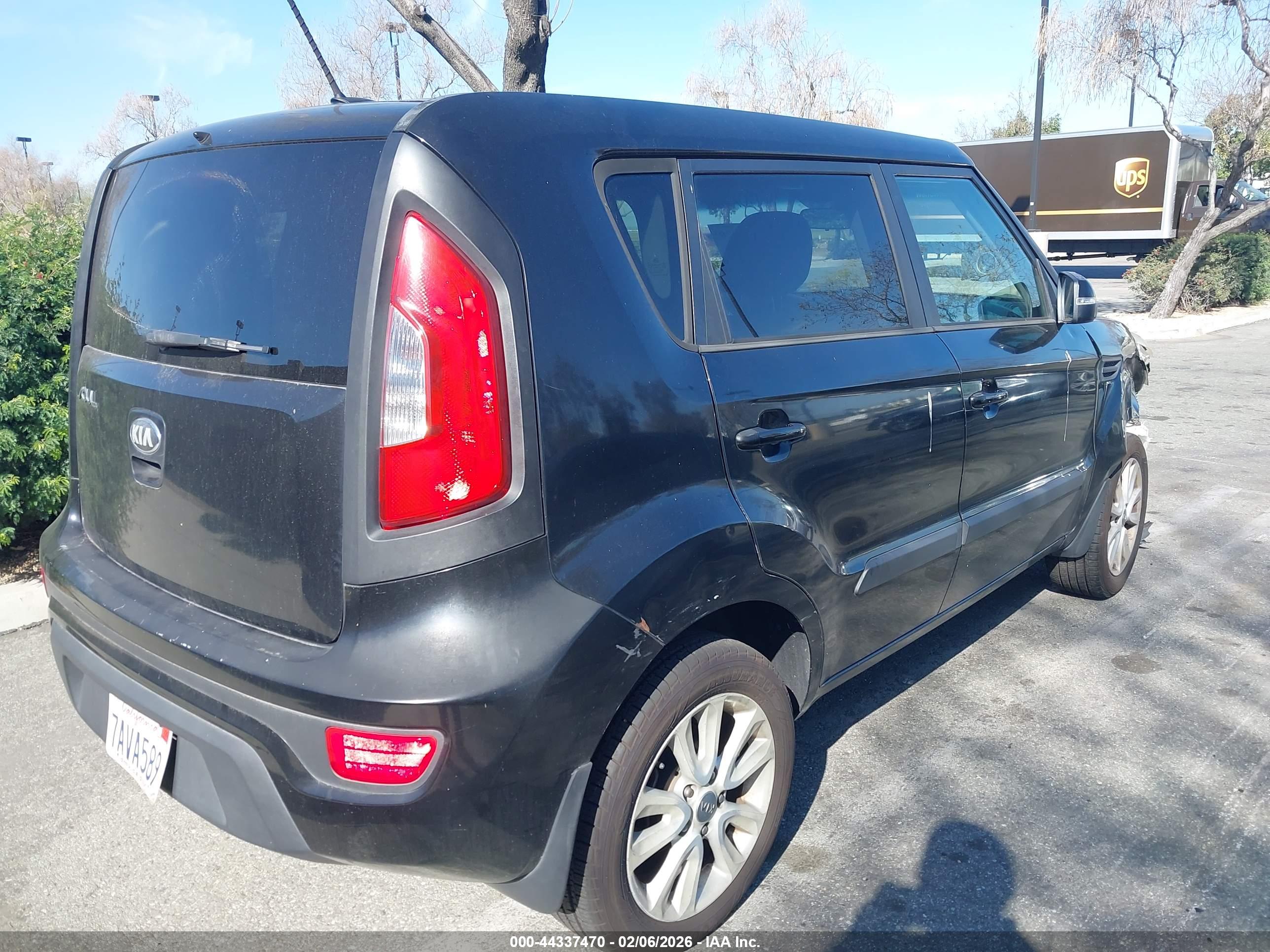 KIA SOUL image 4