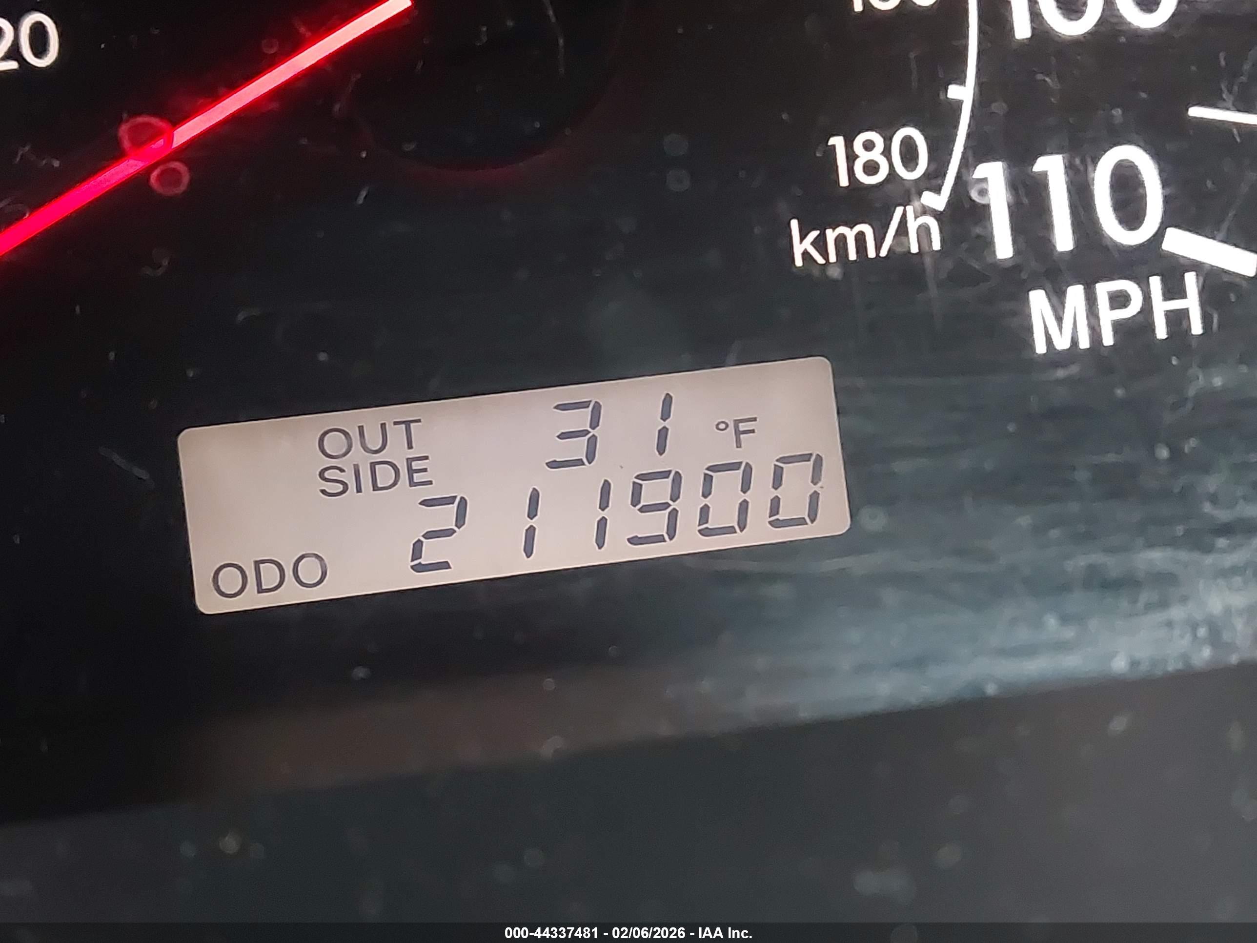 TOYOTA COROLLA image 7