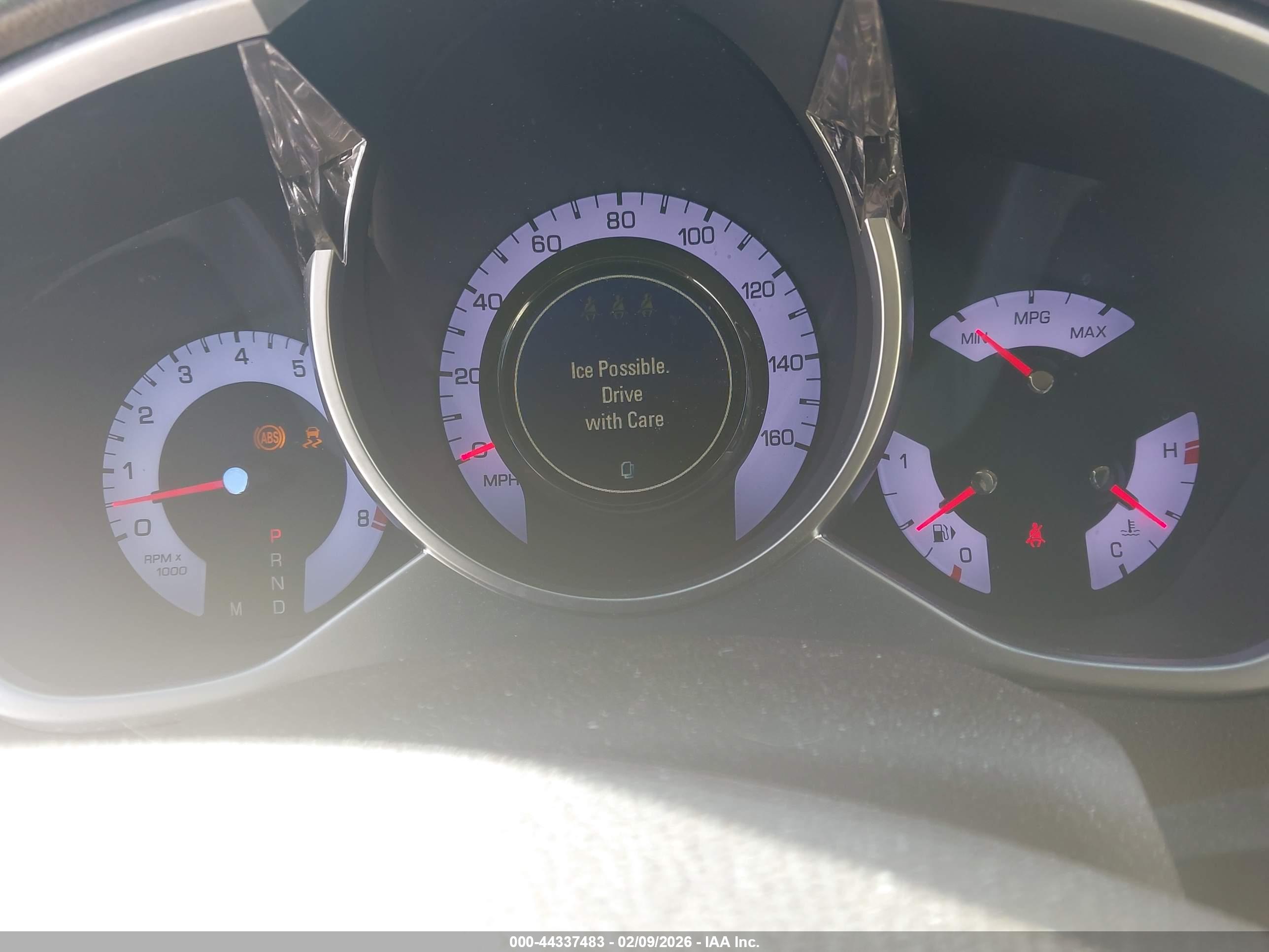 CADILLAC SRX image 7