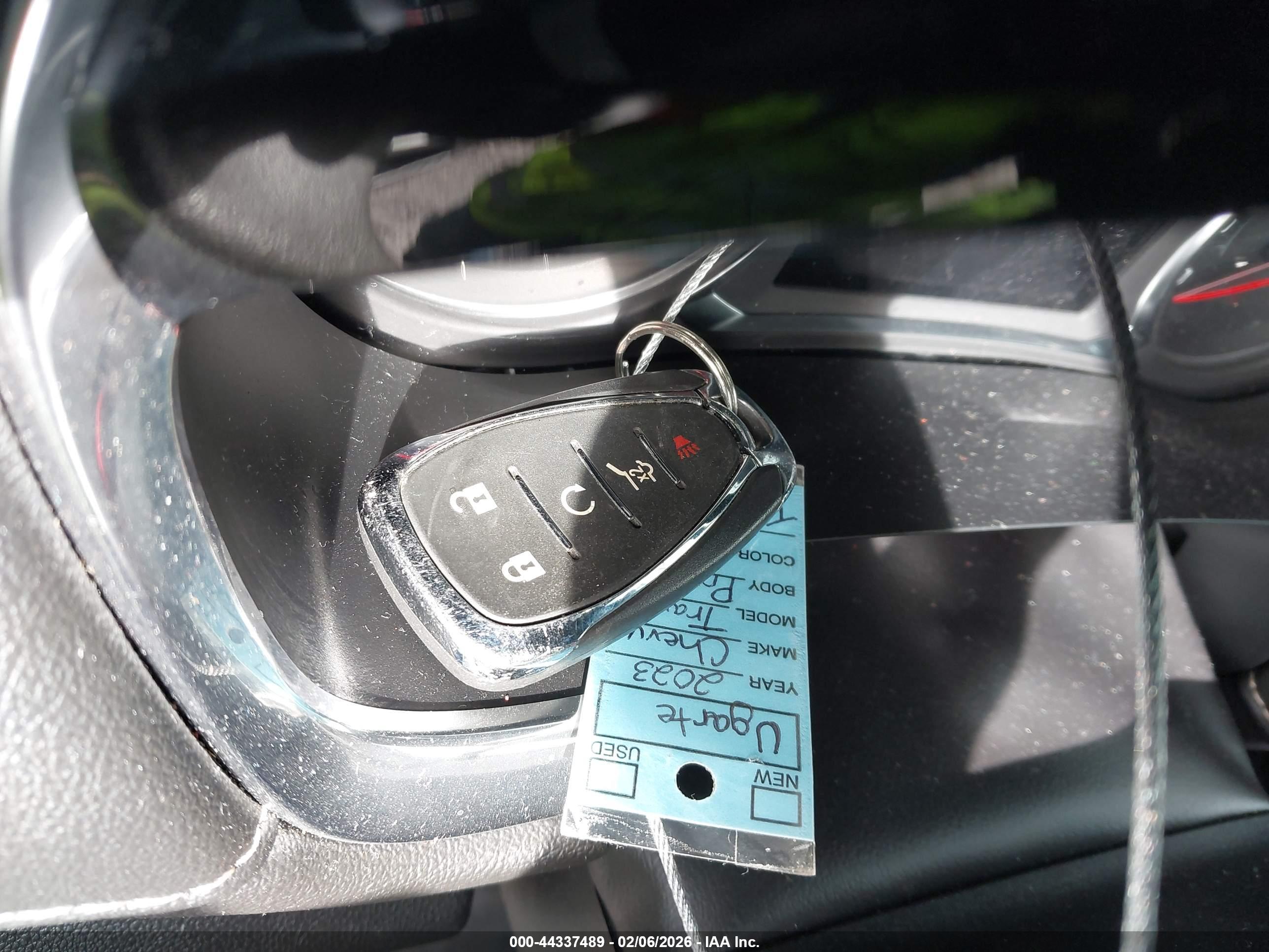 CHEVROLET TRAVERSE image 11