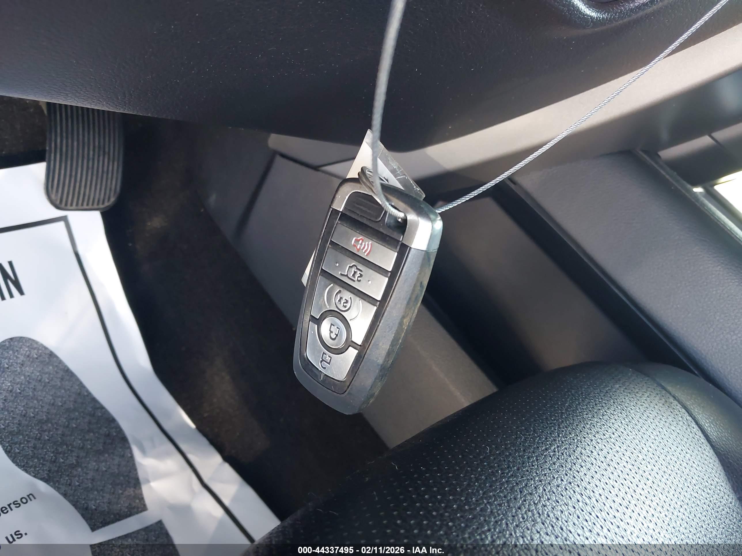 FORD EXPEDITION image 11
