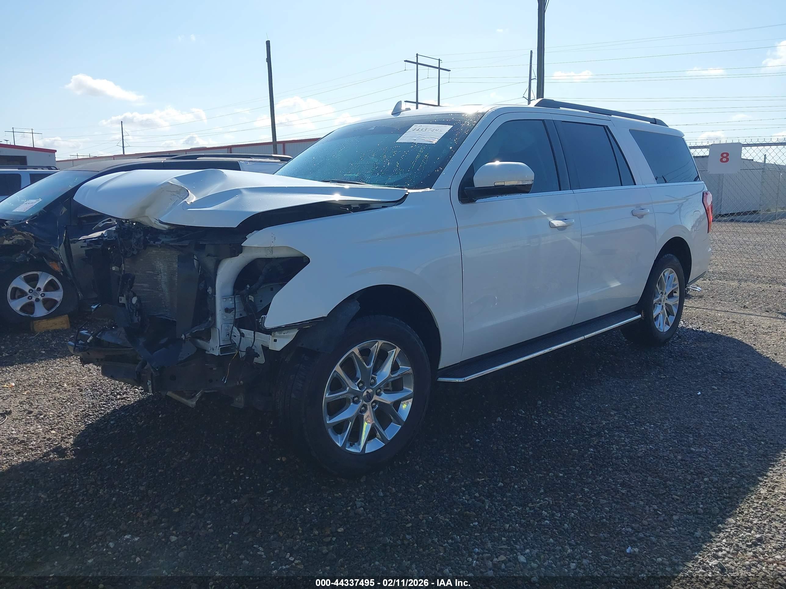 FORD EXPEDITION image 2