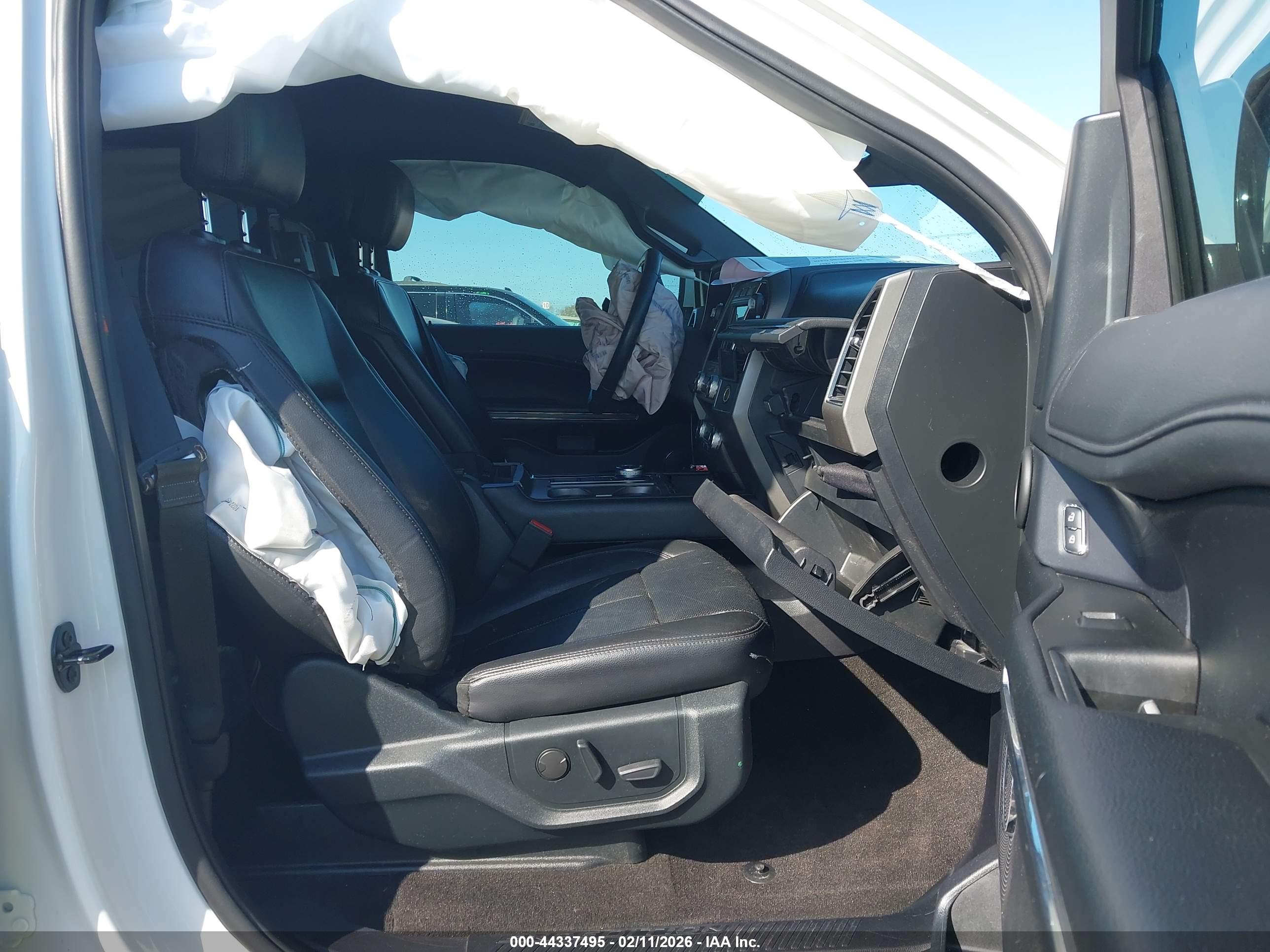 FORD EXPEDITION image 5