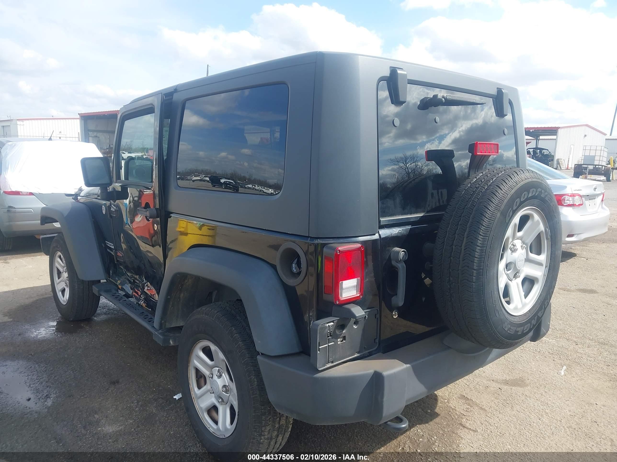 JEEP WRANGLER image 3