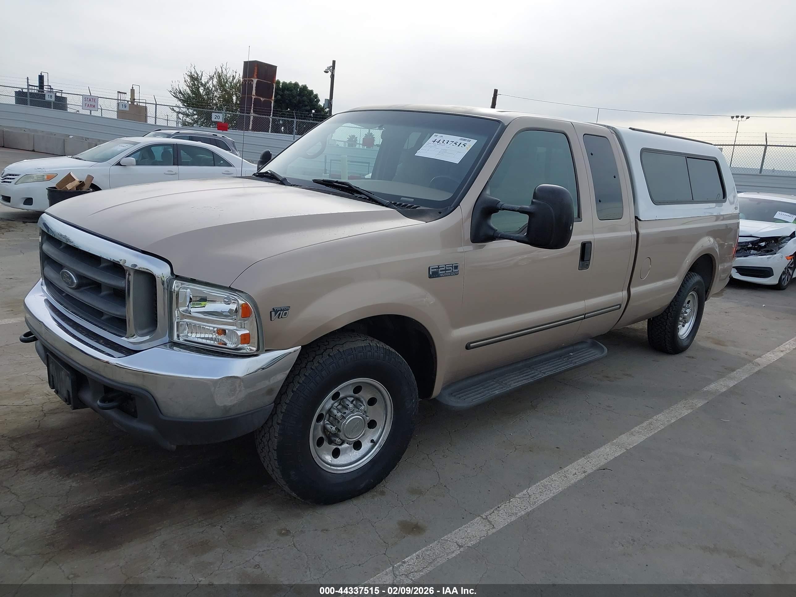 FORD F-250 image 2