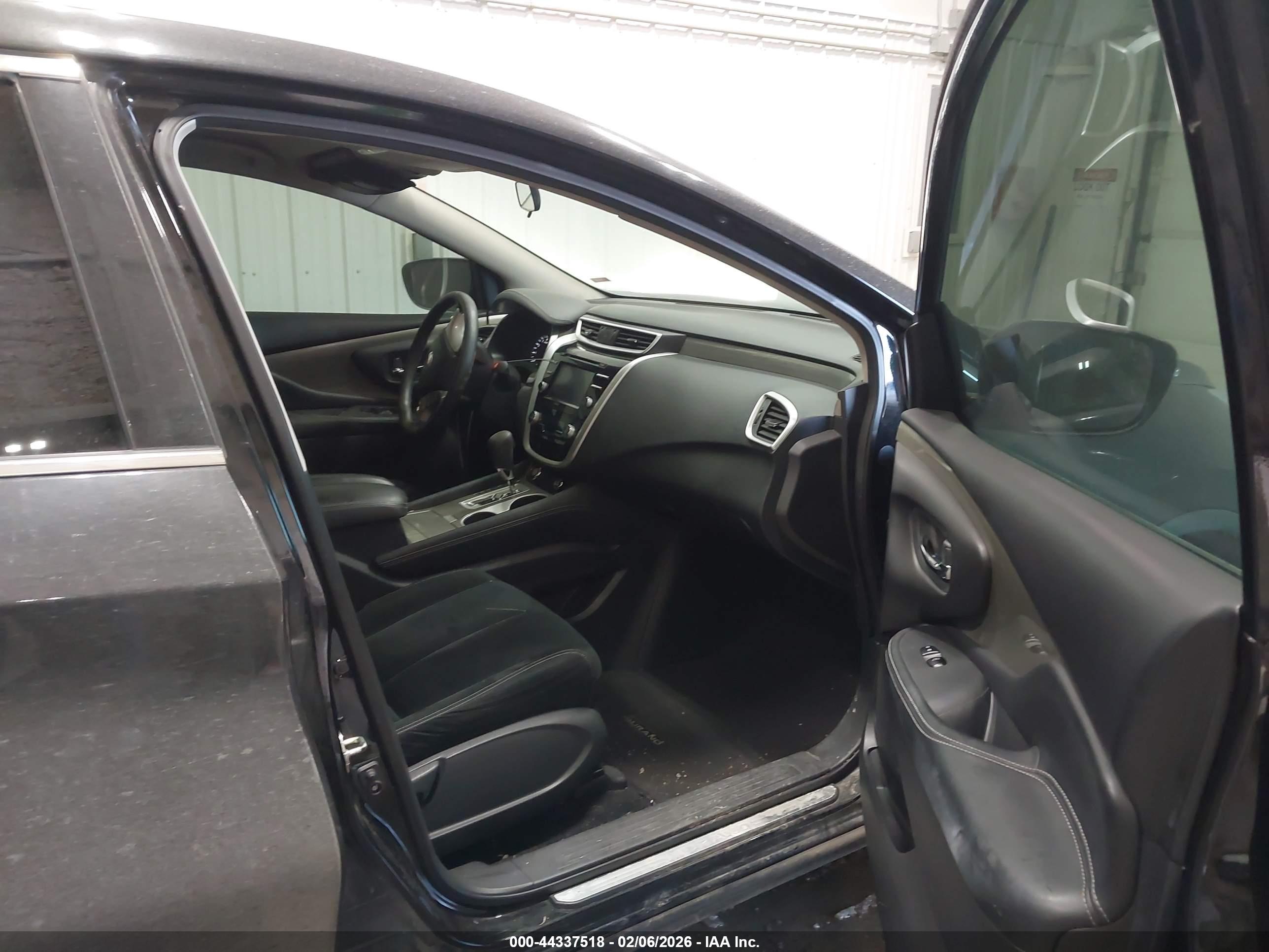 NISSAN MURANO image 5