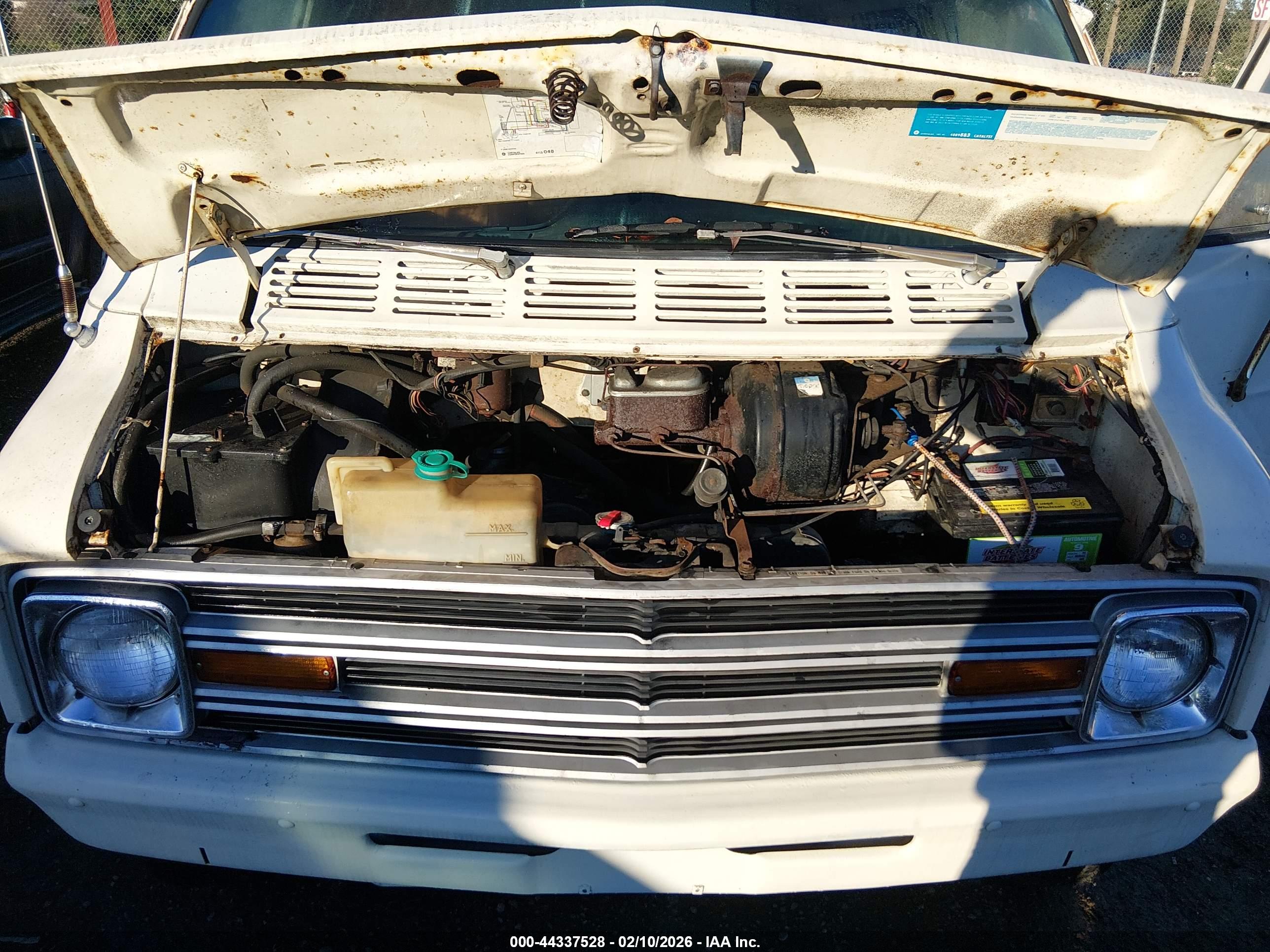 DODGE VAN image 10