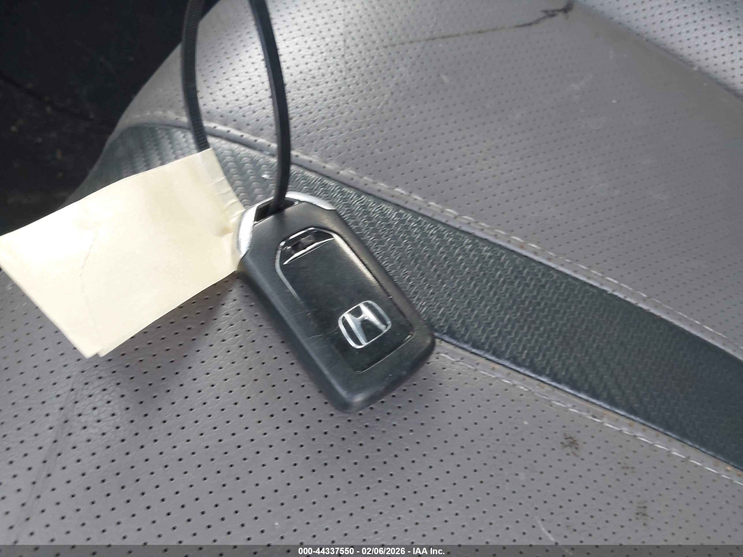 HONDA CIVIC image 11