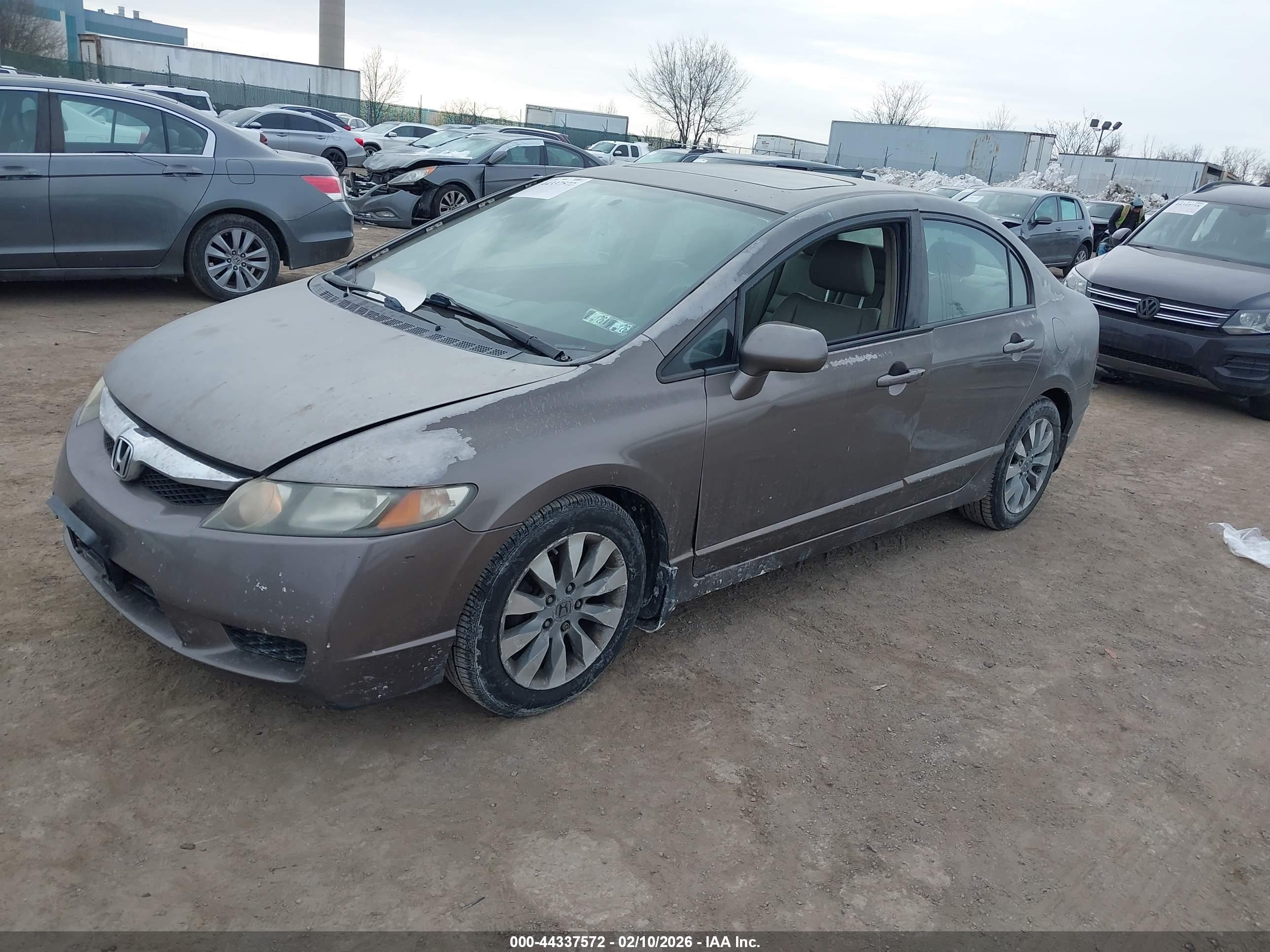 HONDA CIVIC image 2