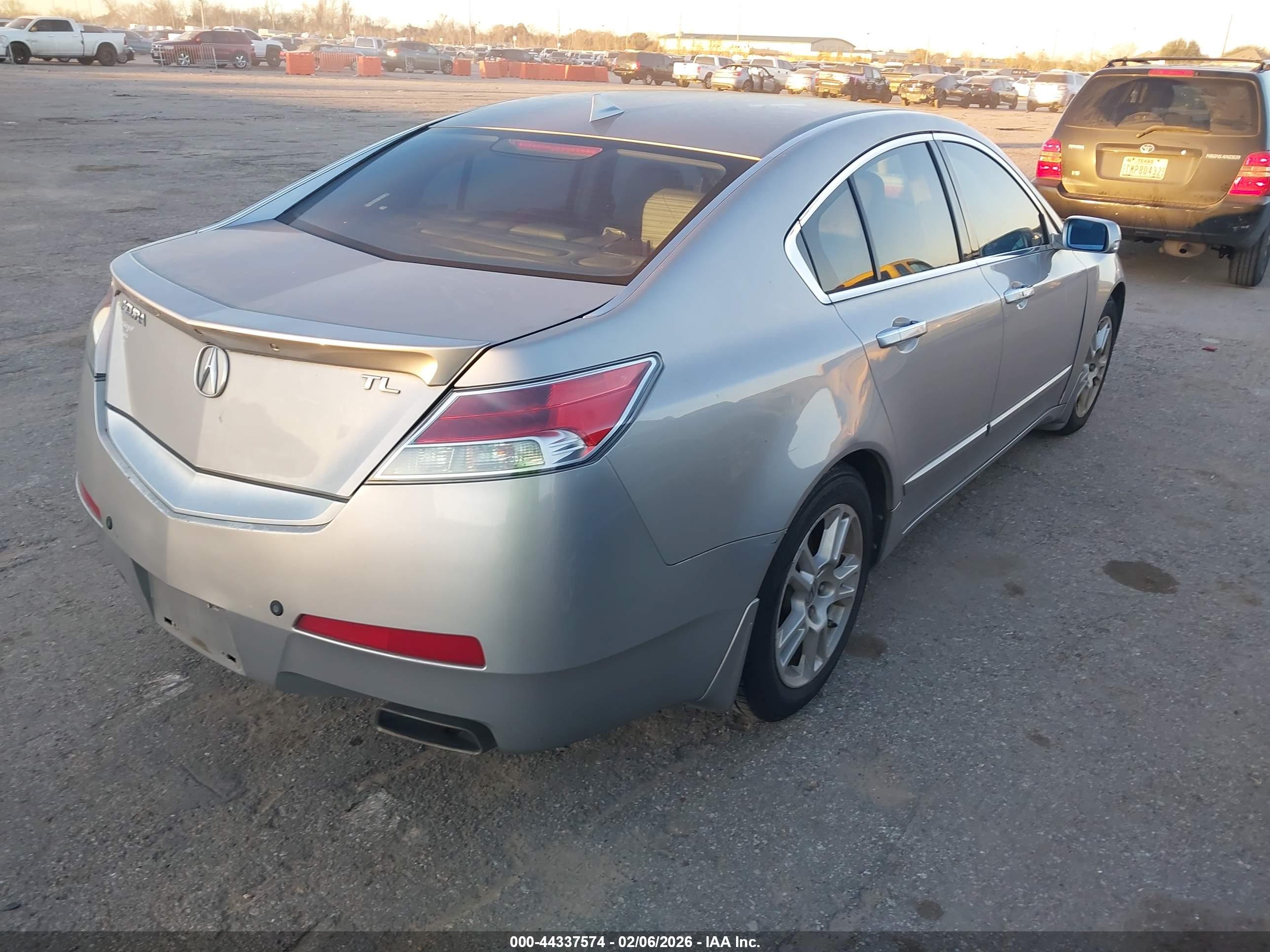 ACURA TL image 4