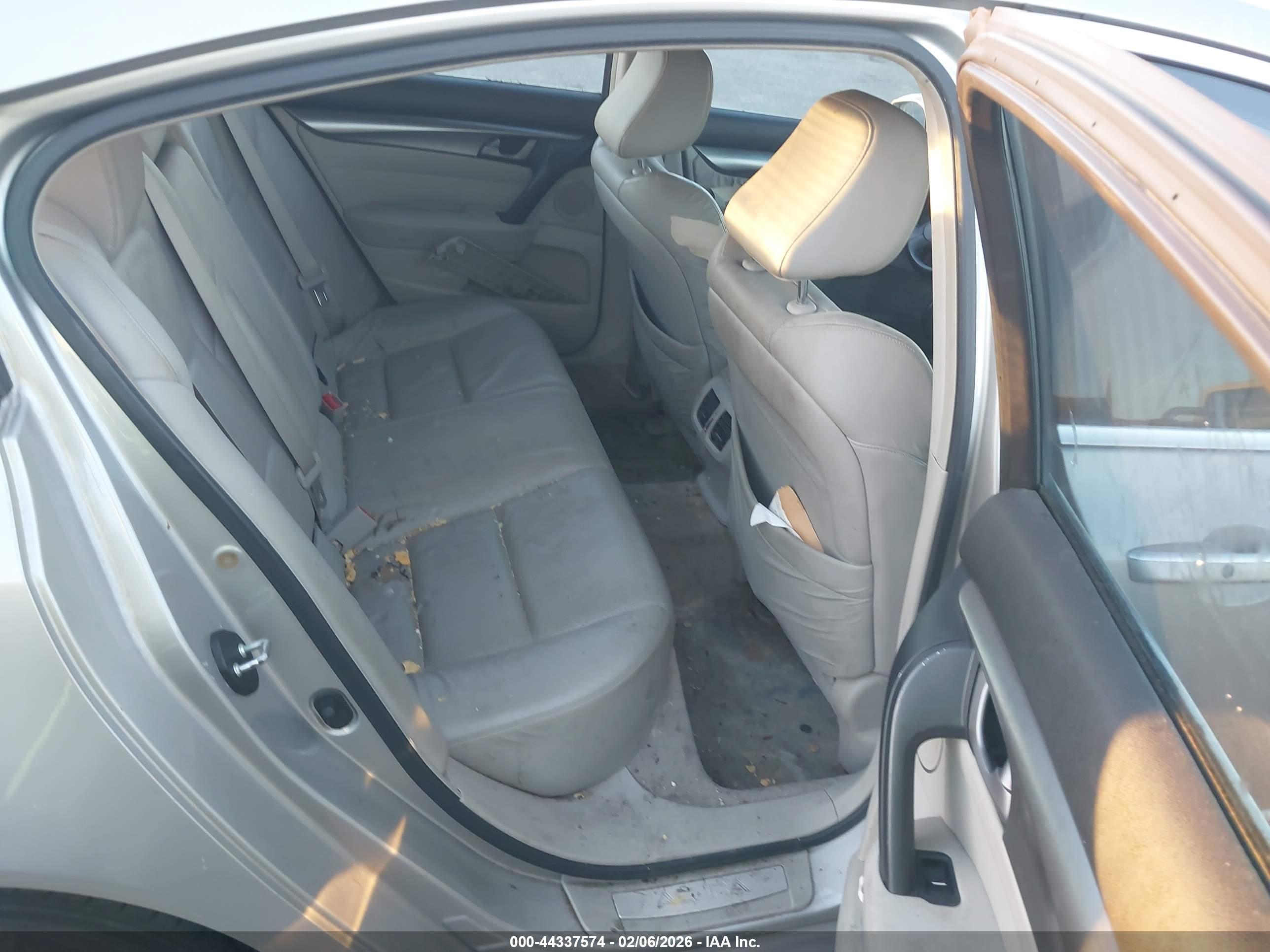 ACURA TL image 8