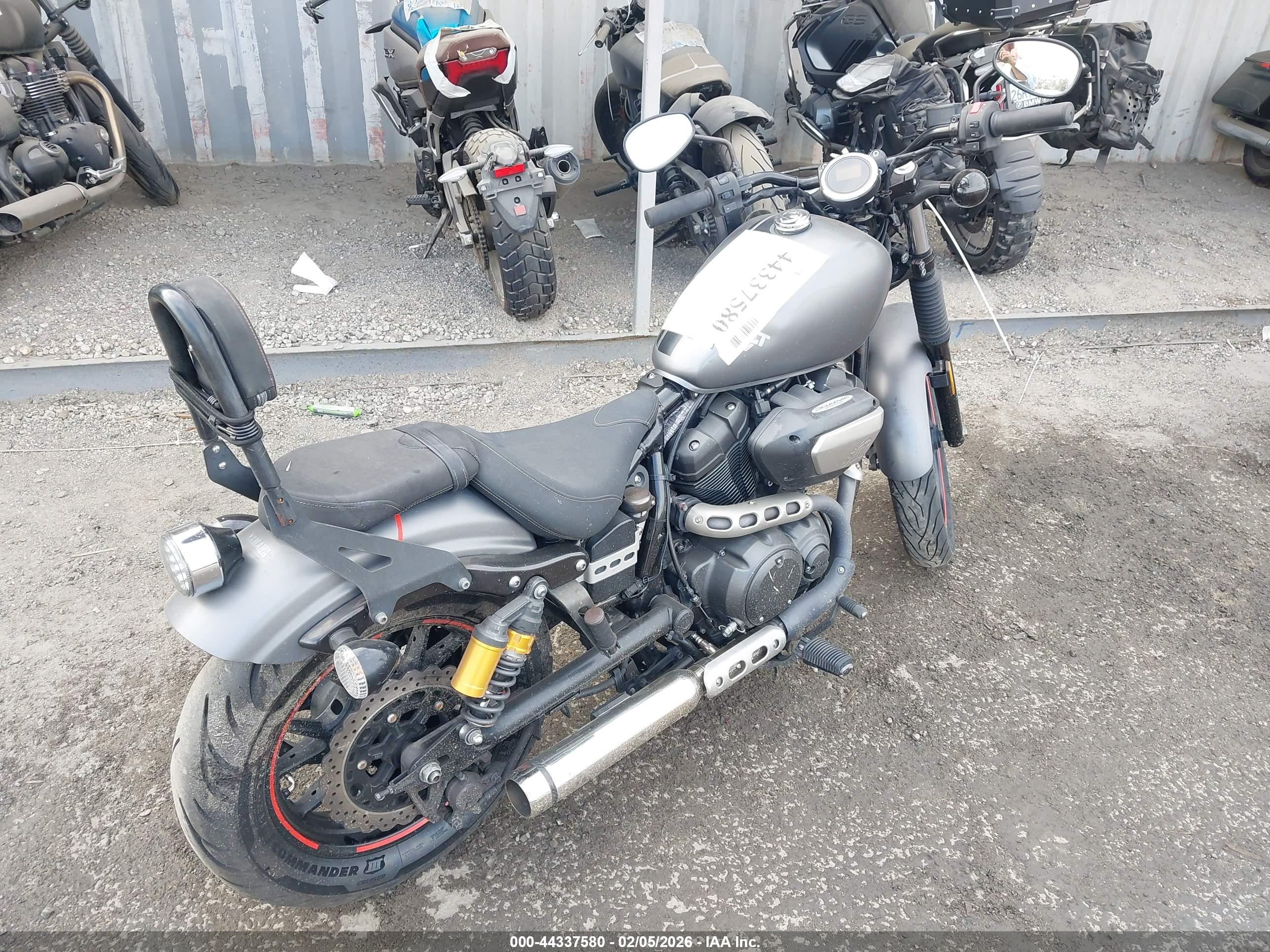 YAMAHA XVS950 image 4