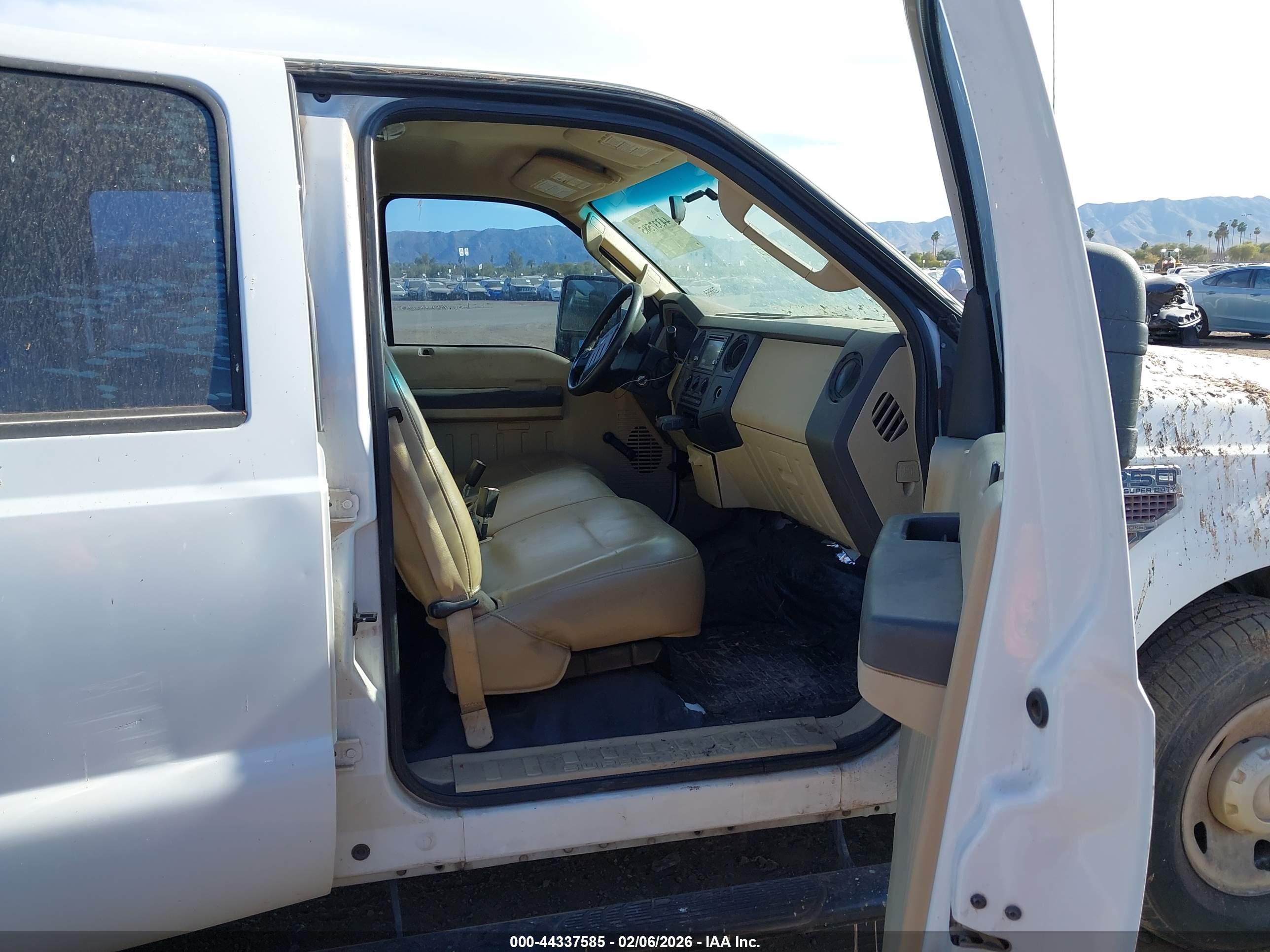 FORD F-250 image 5