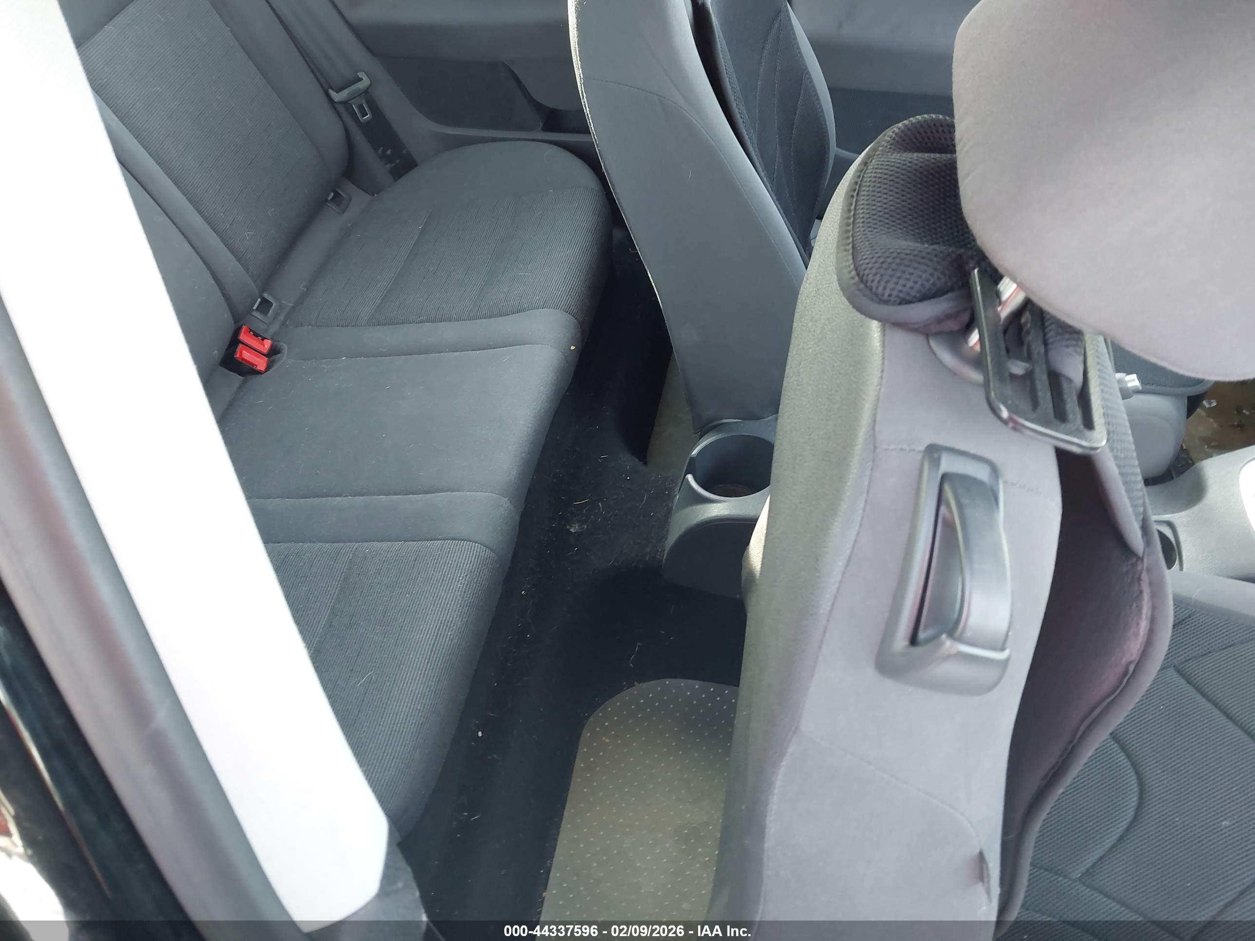 VOLKSWAGEN RABBIT image 8