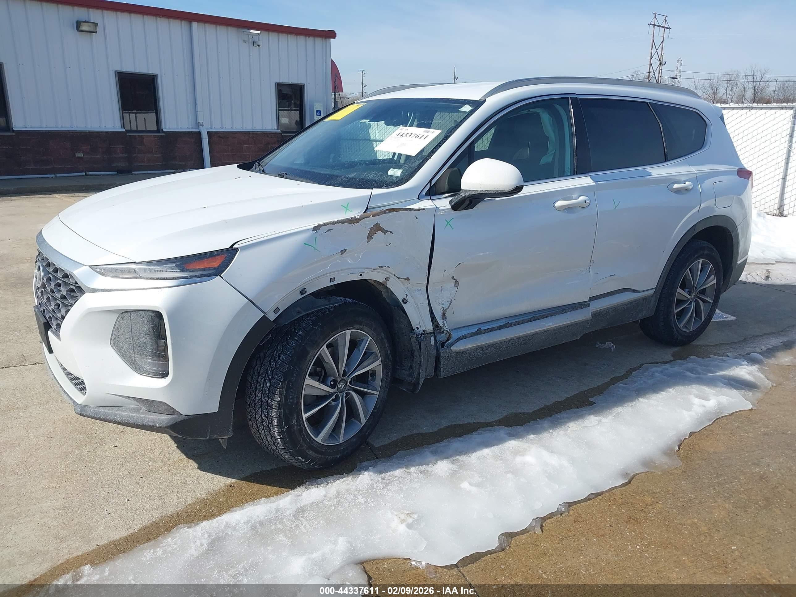 HYUNDAI SANTA image 2