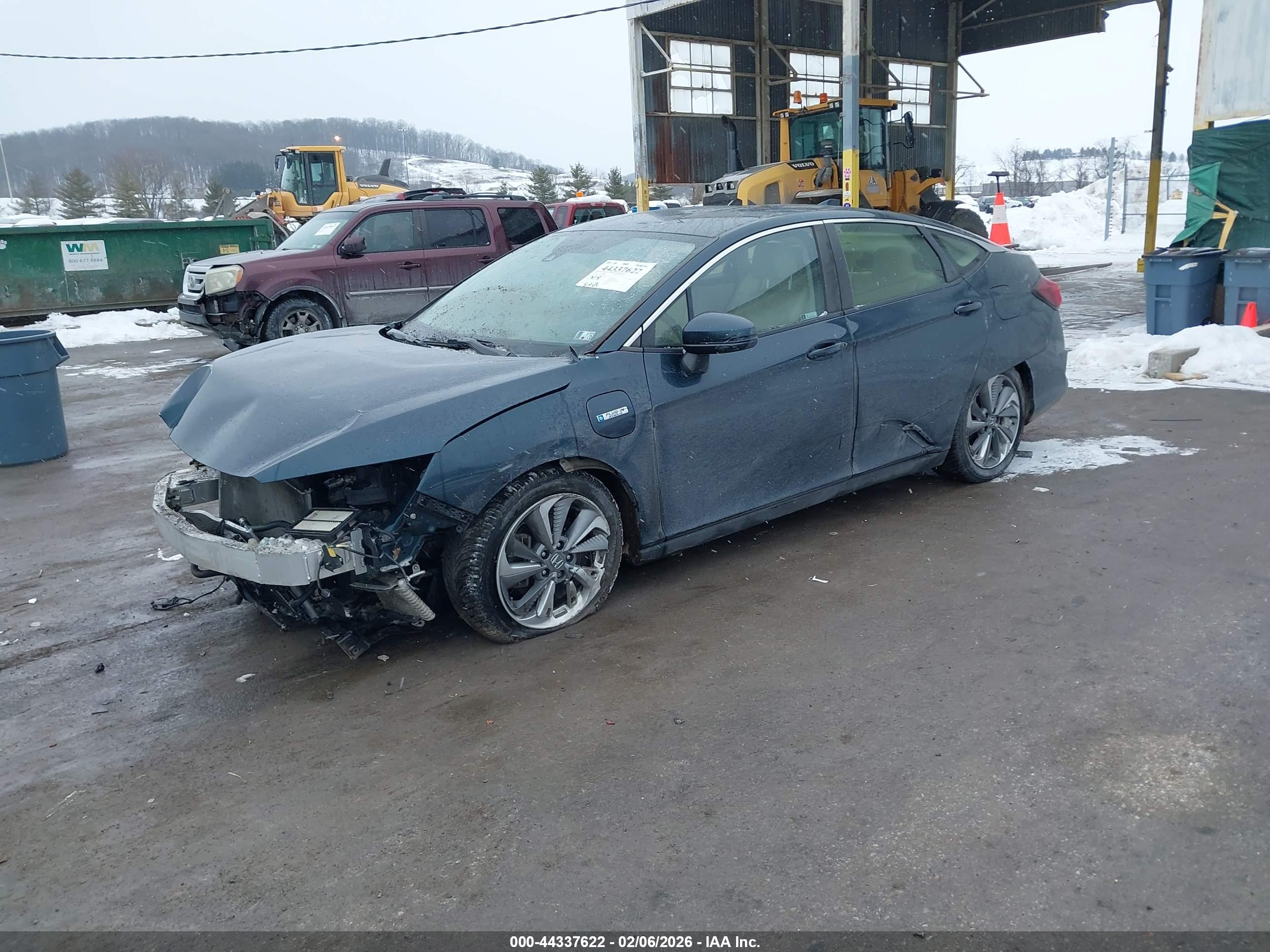HONDA CLARITY image 2