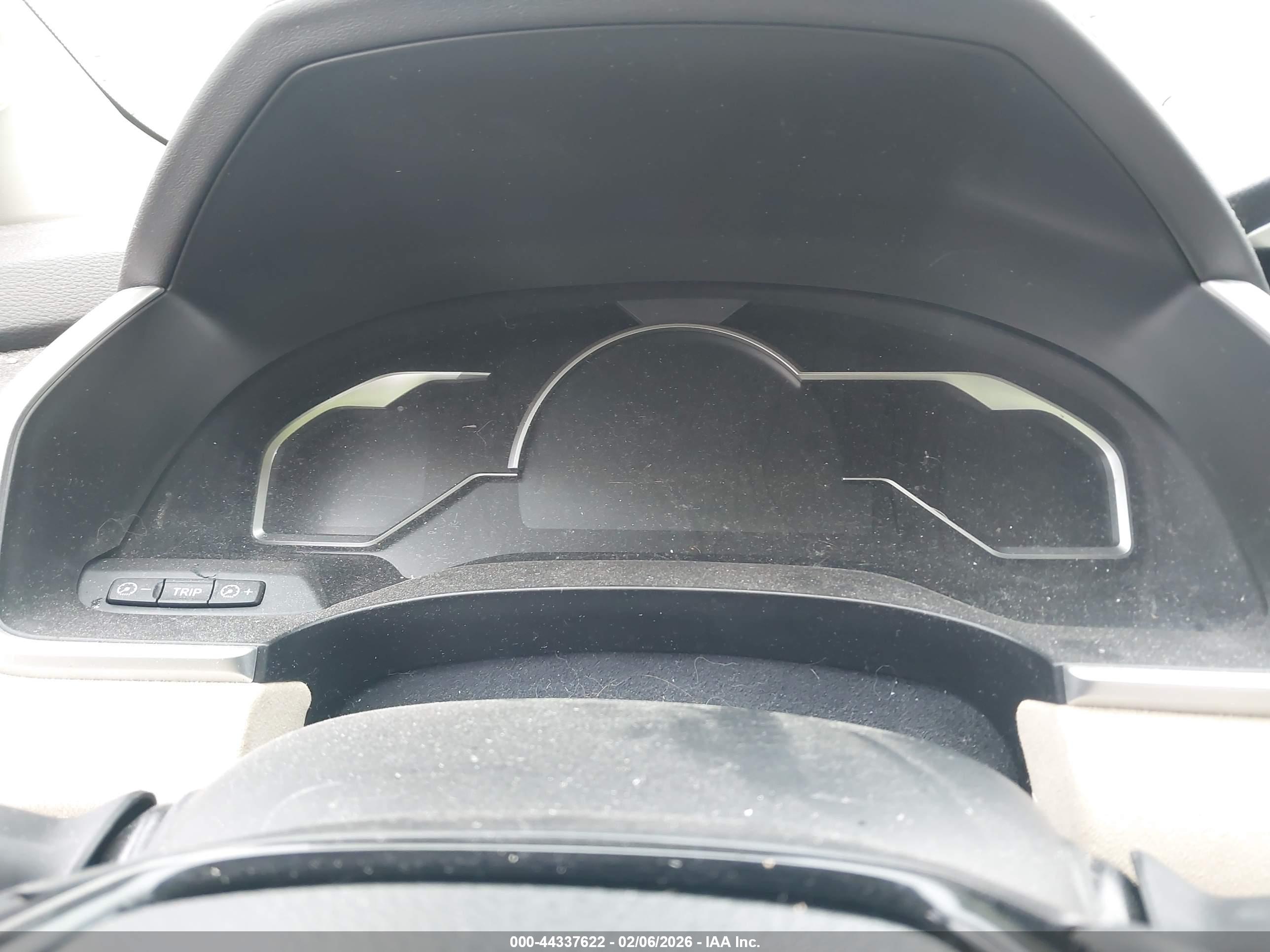 HONDA CLARITY image 7