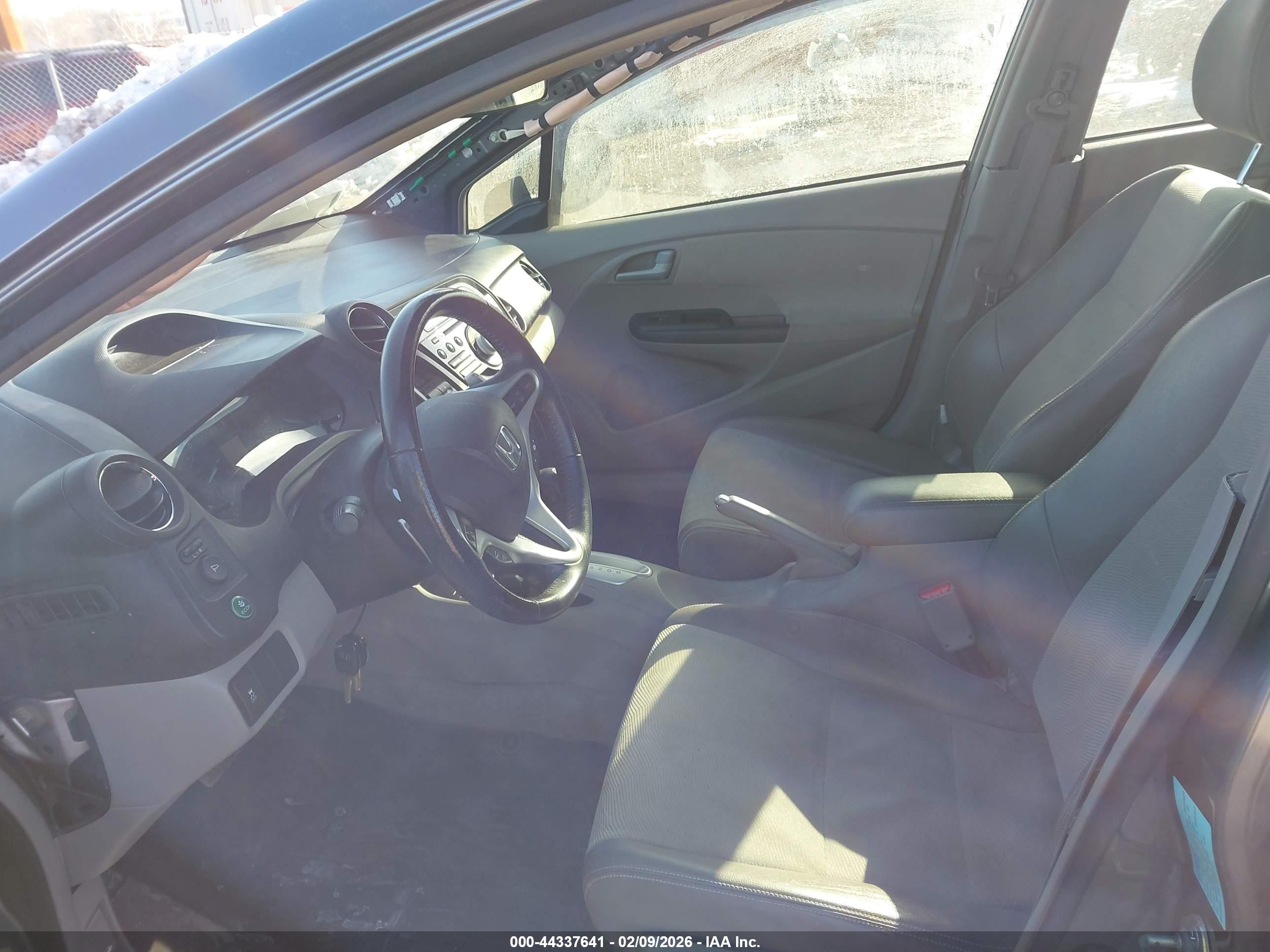 HONDA INSIGHT image 5