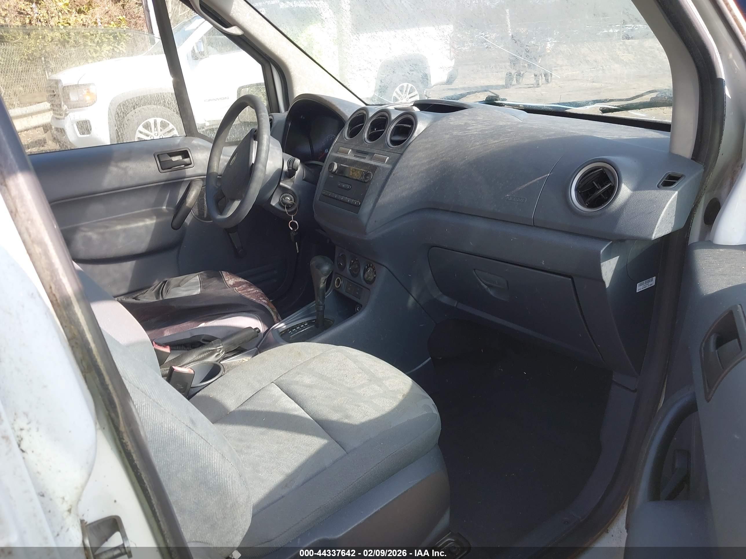 FORD TRANSIT image 5