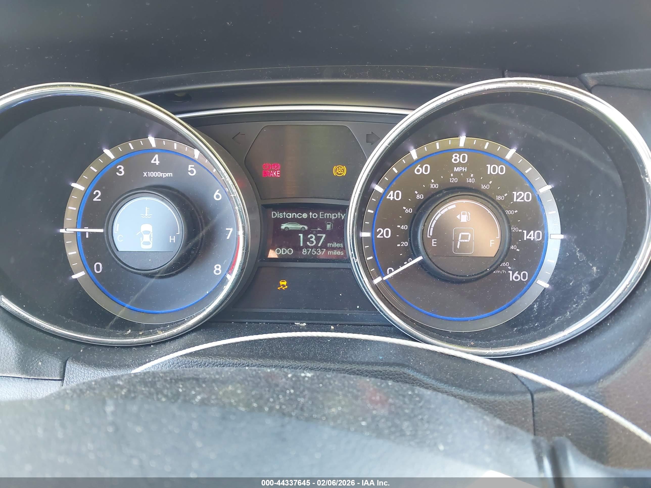 HYUNDAI SONATA image 7