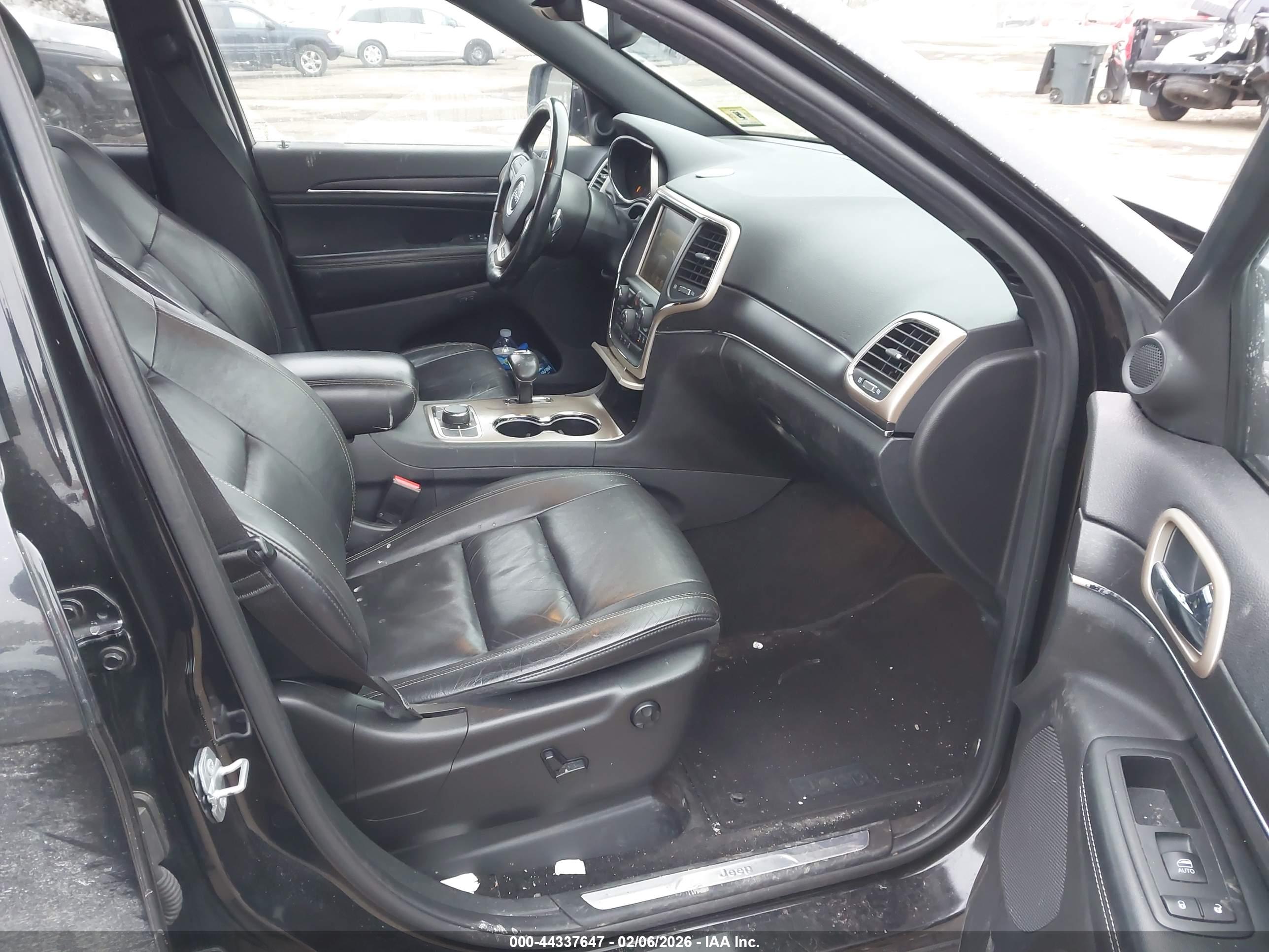 JEEP GRAND image 5