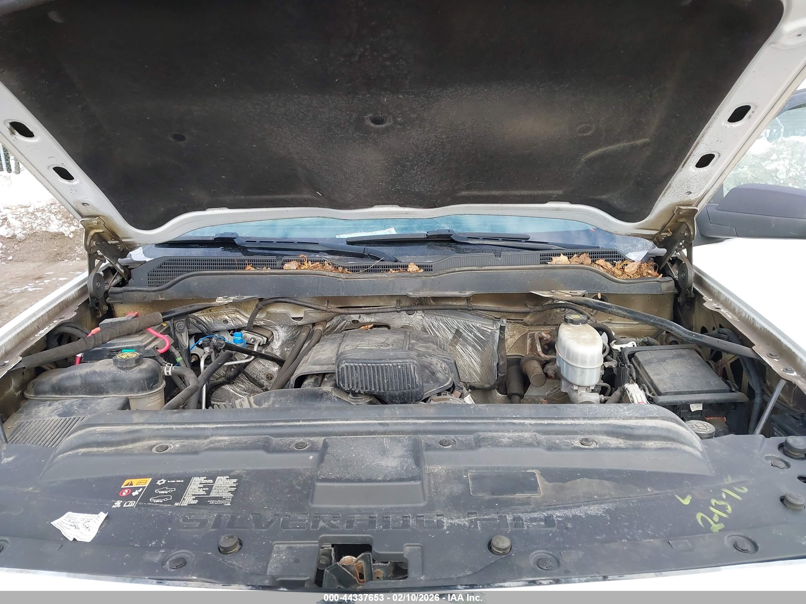 CHEVROLET SILVERADO image 10