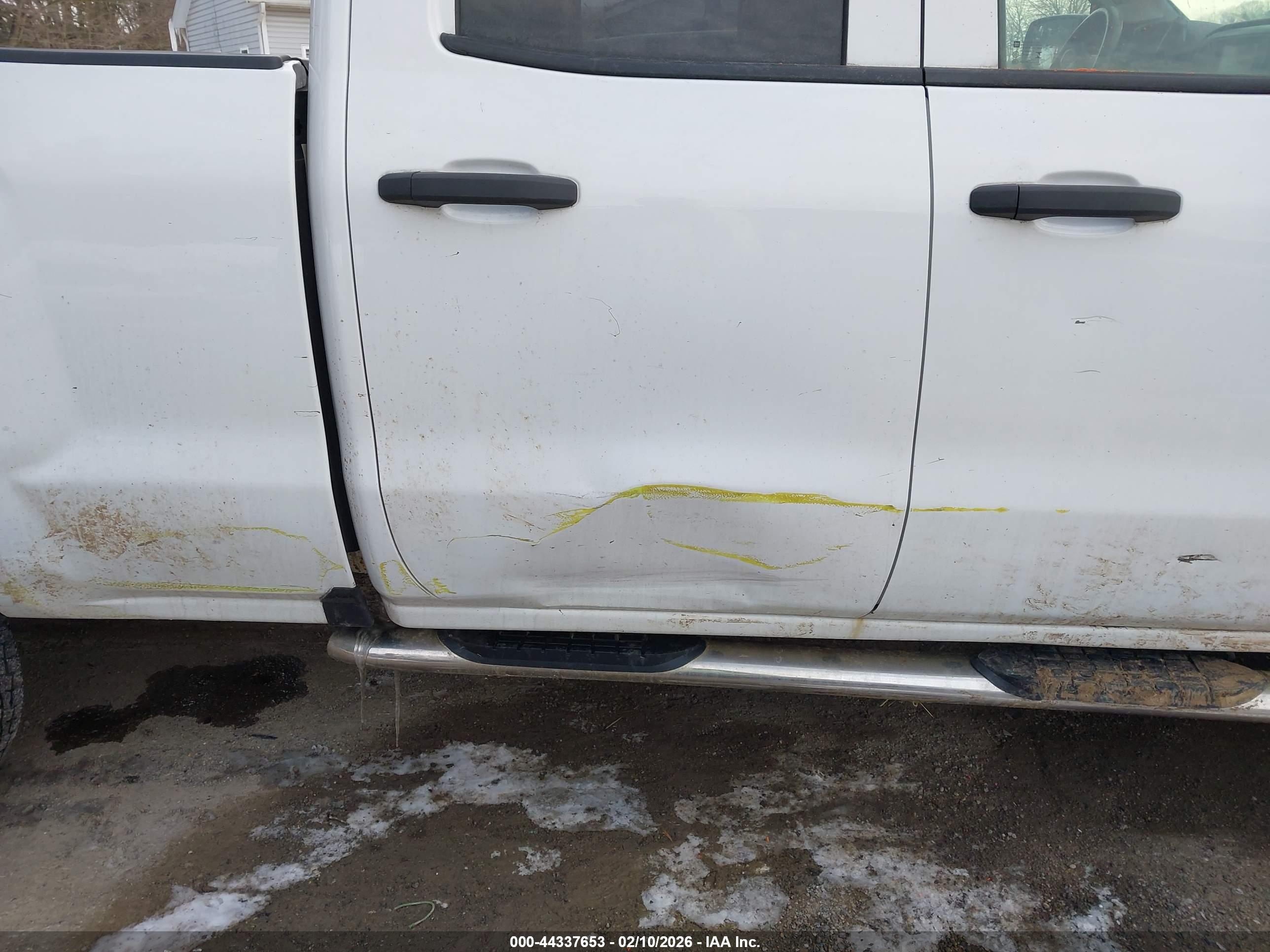 CHEVROLET SILVERADO image 6