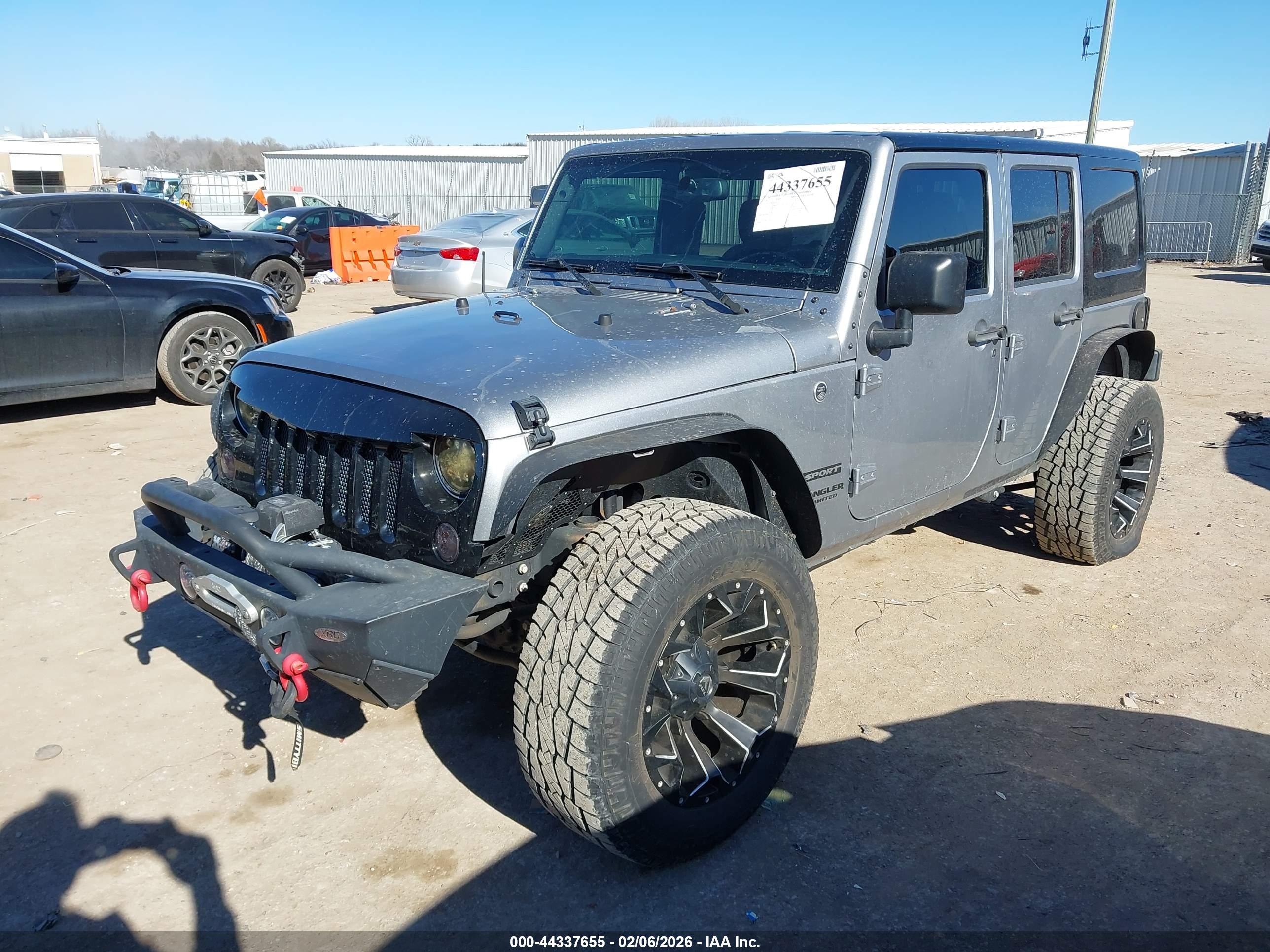 JEEP WRANGLER image 2