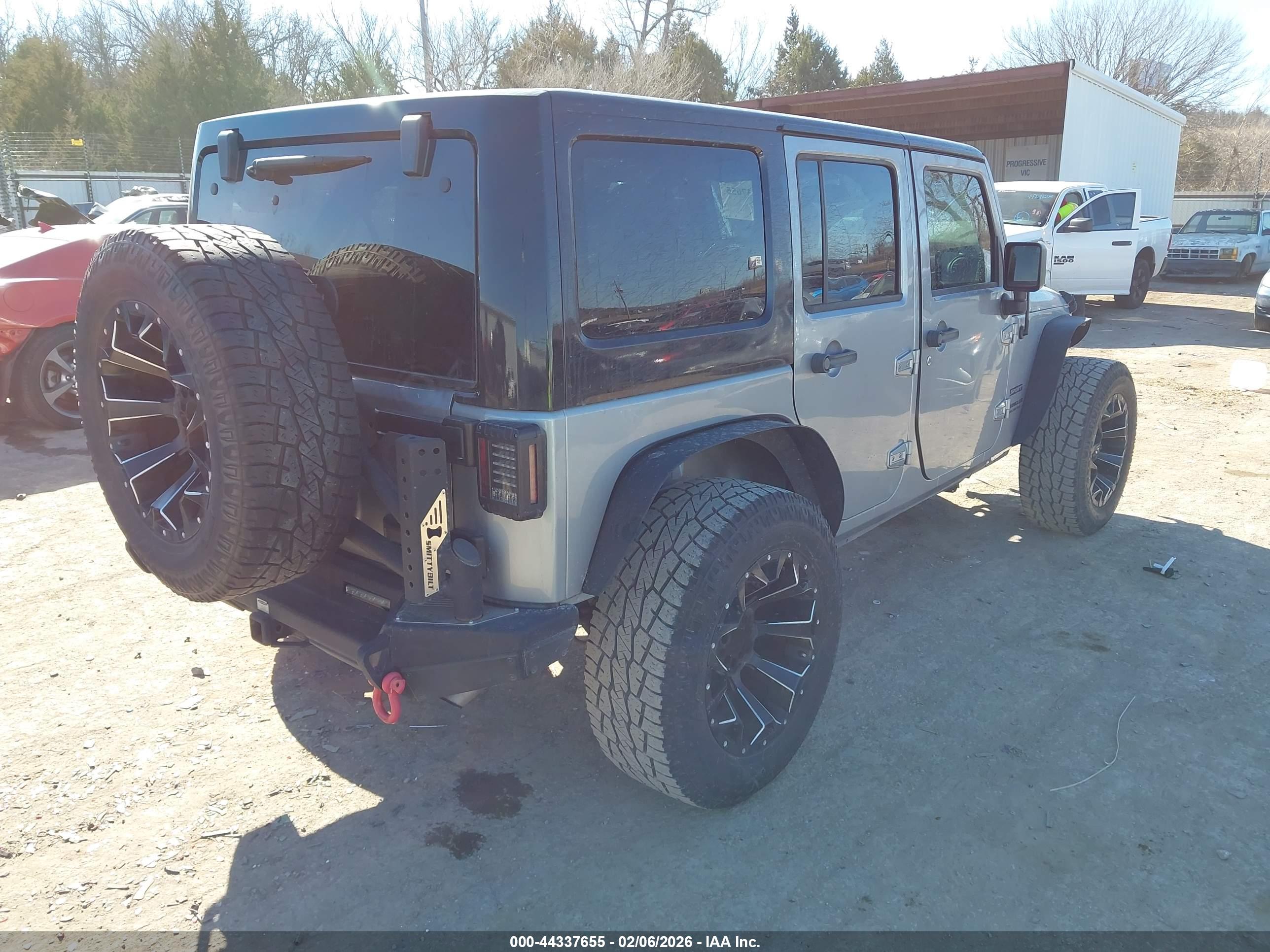 JEEP WRANGLER image 4
