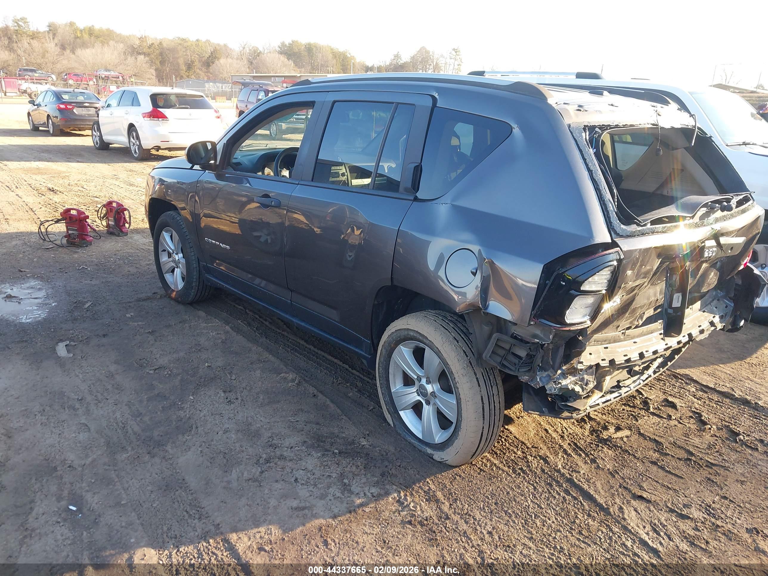 JEEP COMPASS image 3