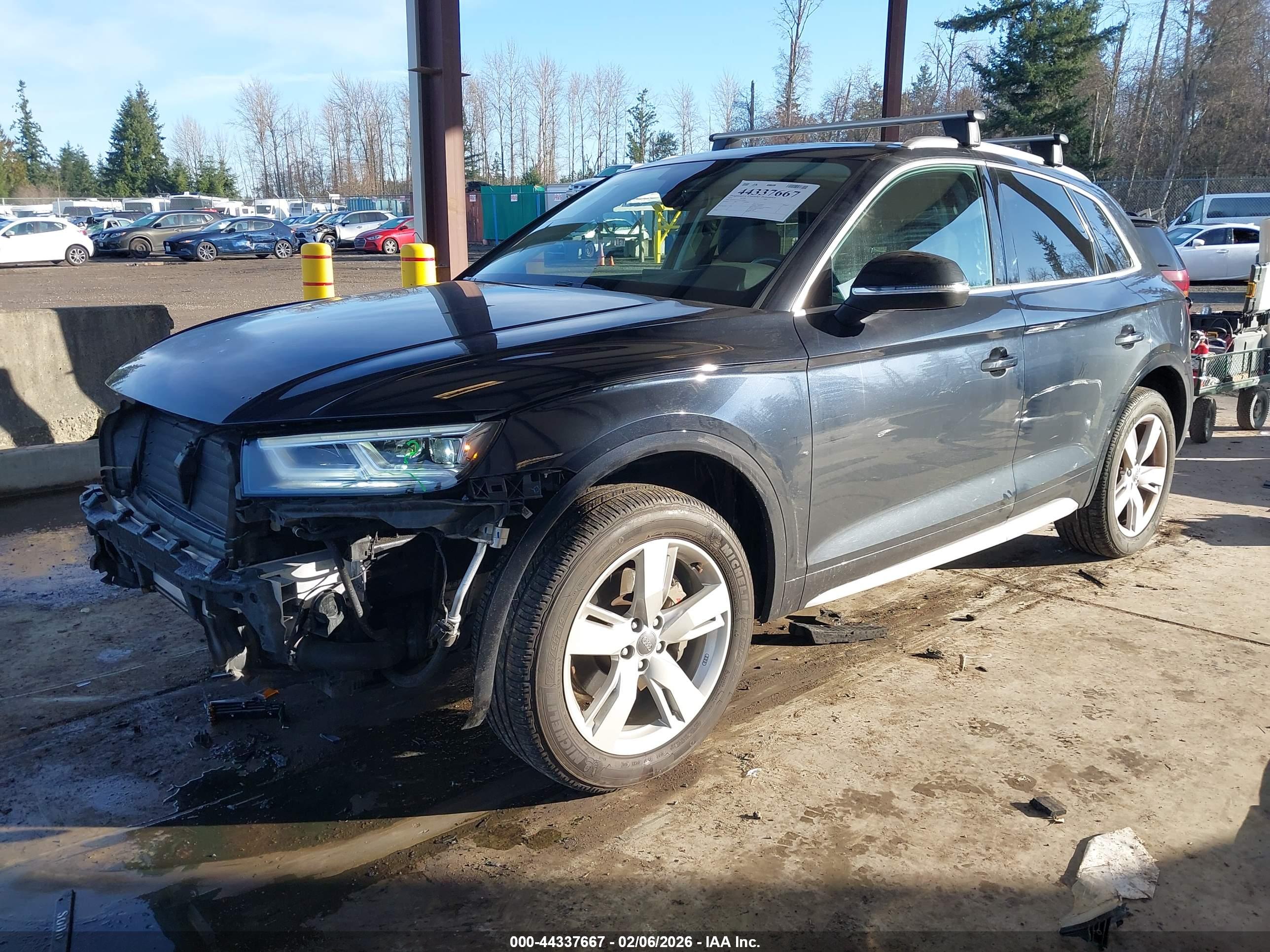 AUDI Q5 image 2