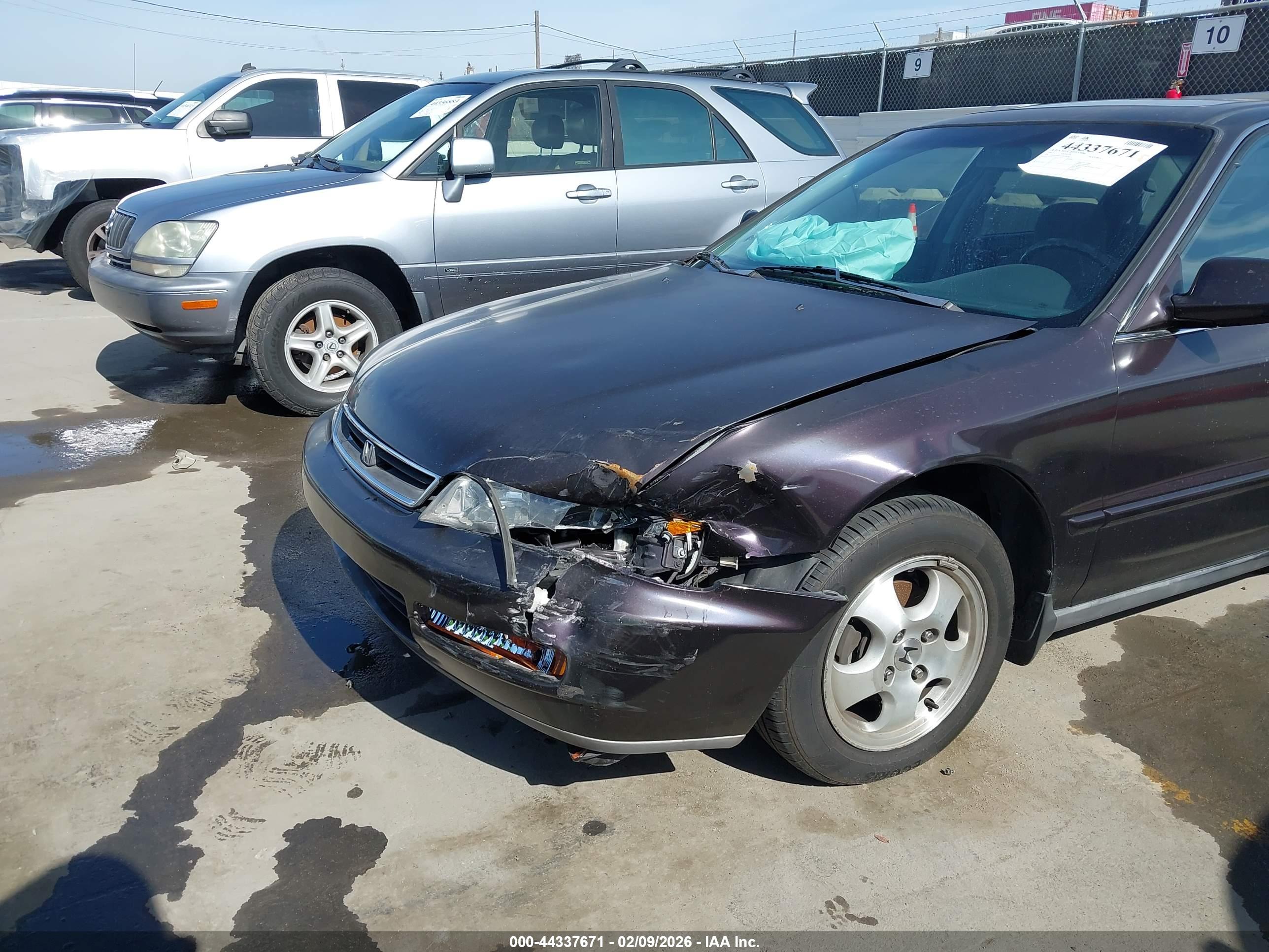 HONDA ACCORD image 6