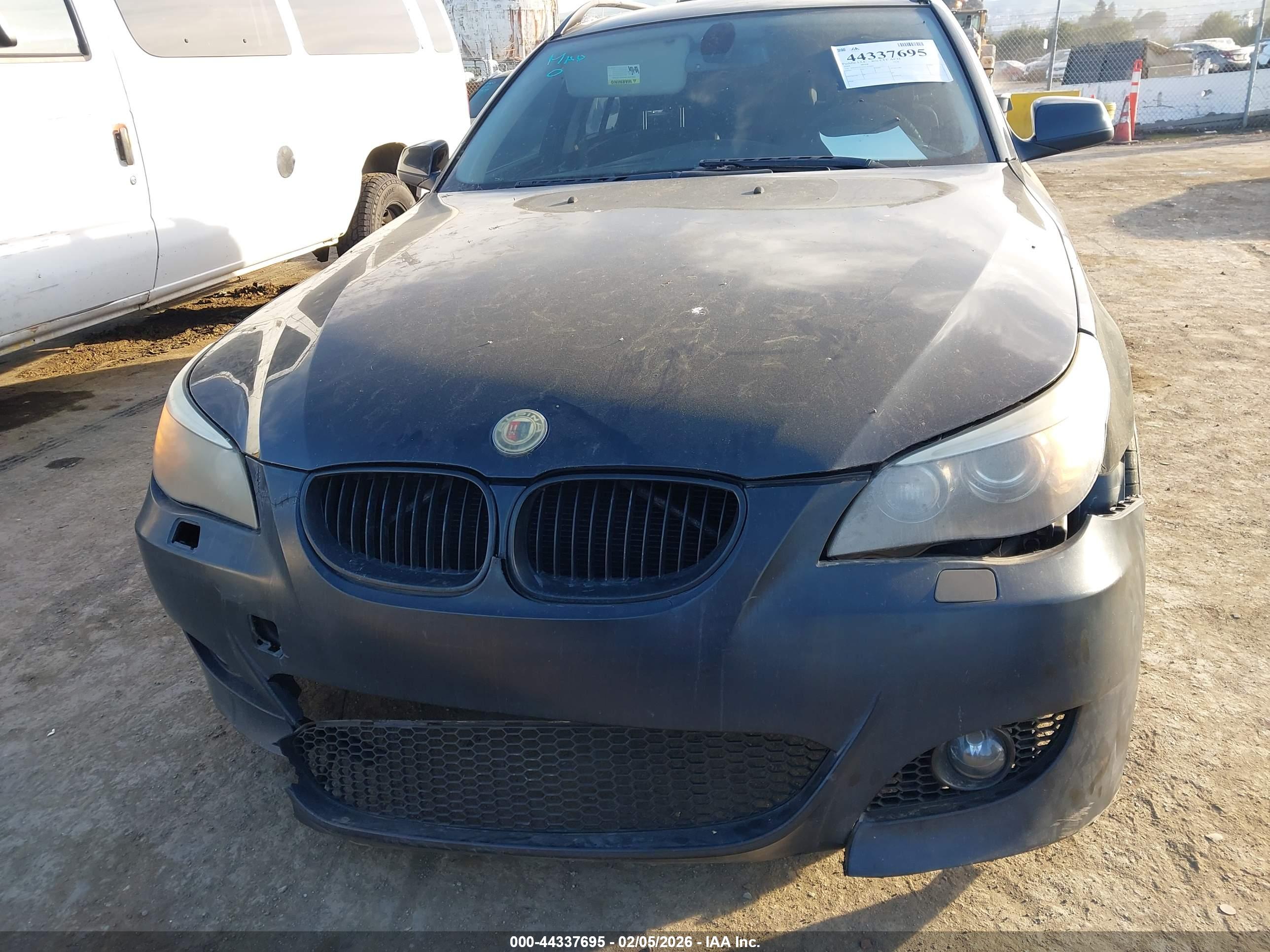 BMW 535I image 6