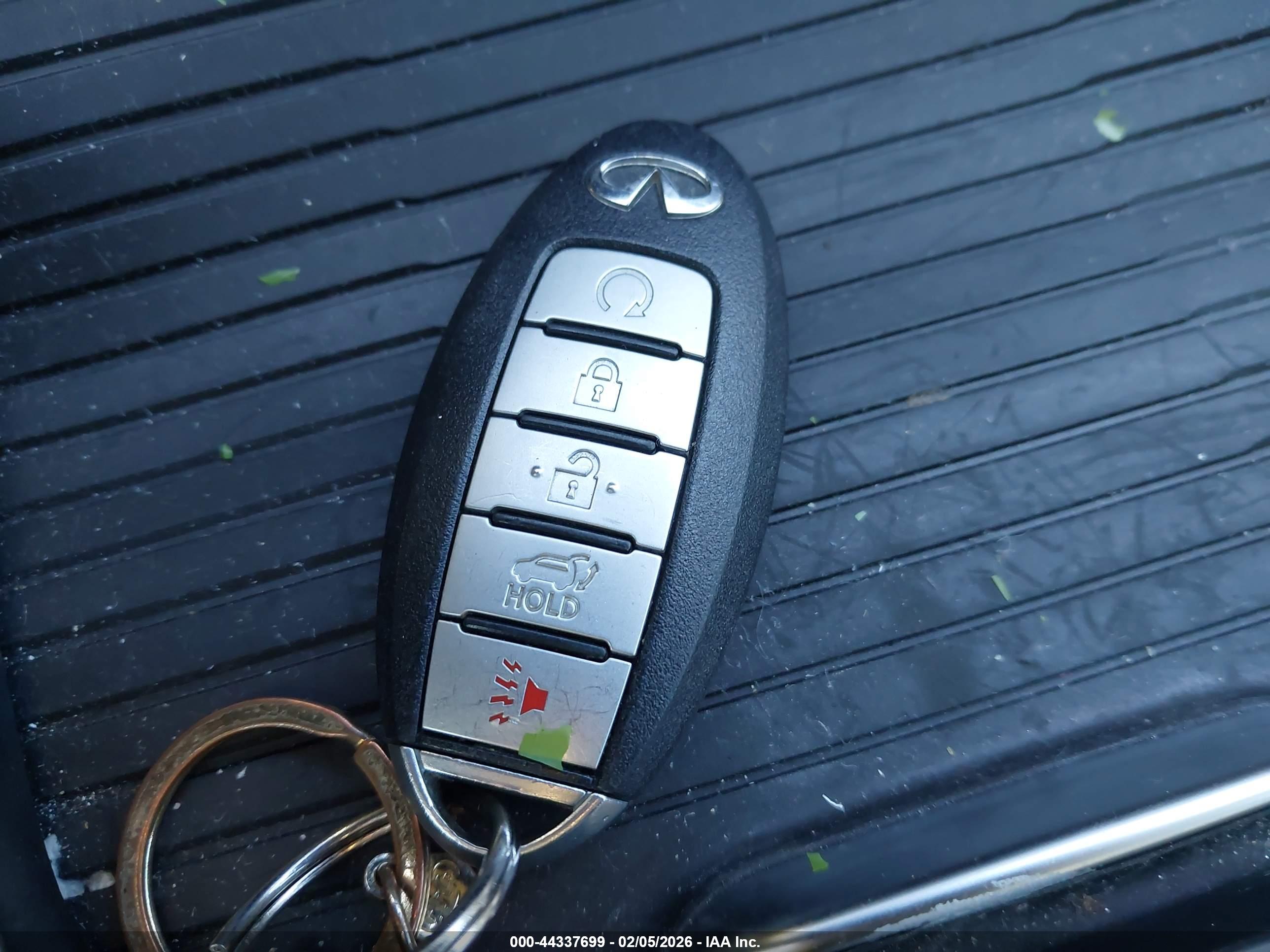 INFINITI QX50 image 11