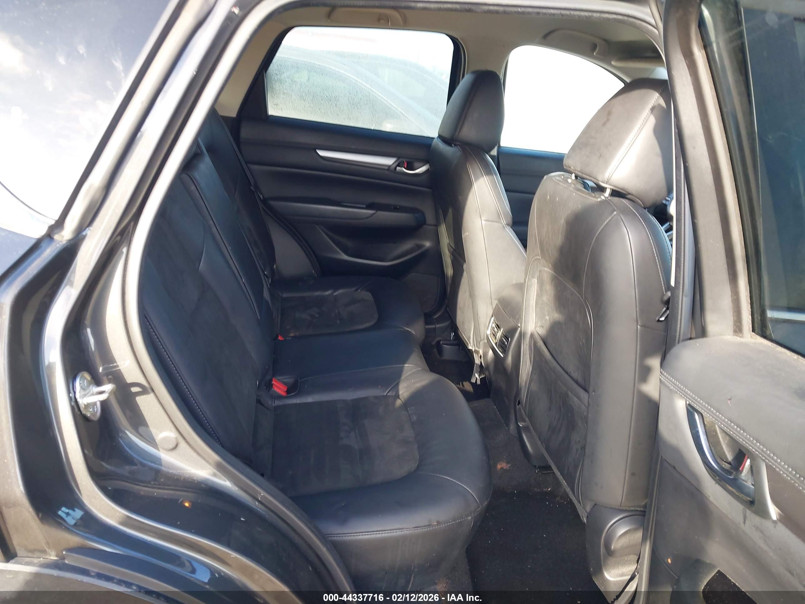 MAZDA CX-5 image 8