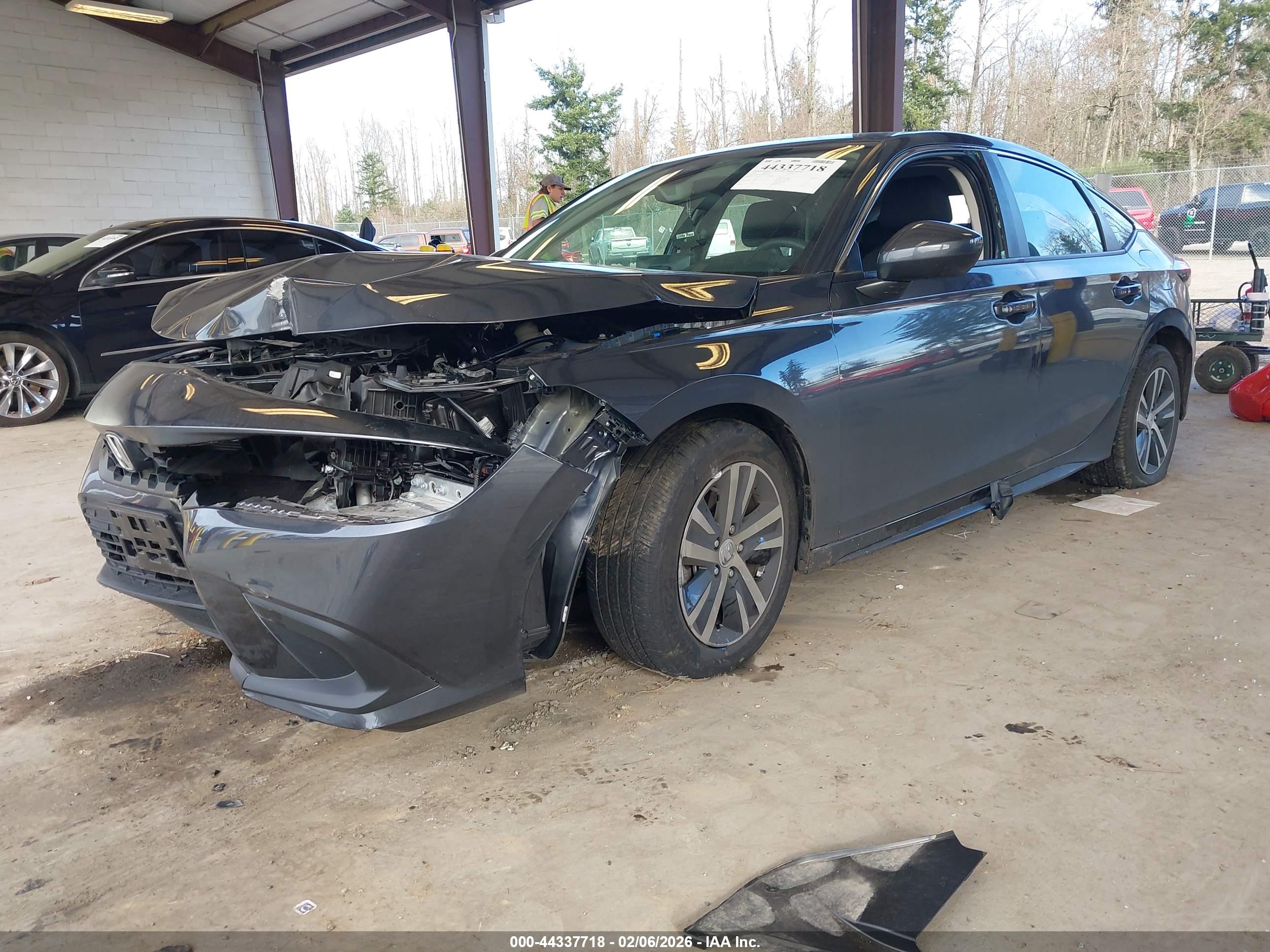 HONDA CIVIC image 2