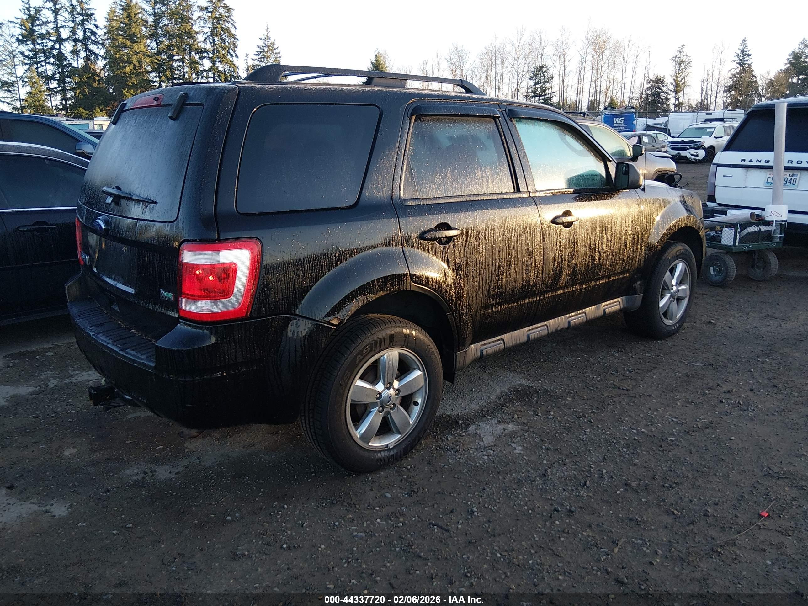 FORD ESCAPE image 4