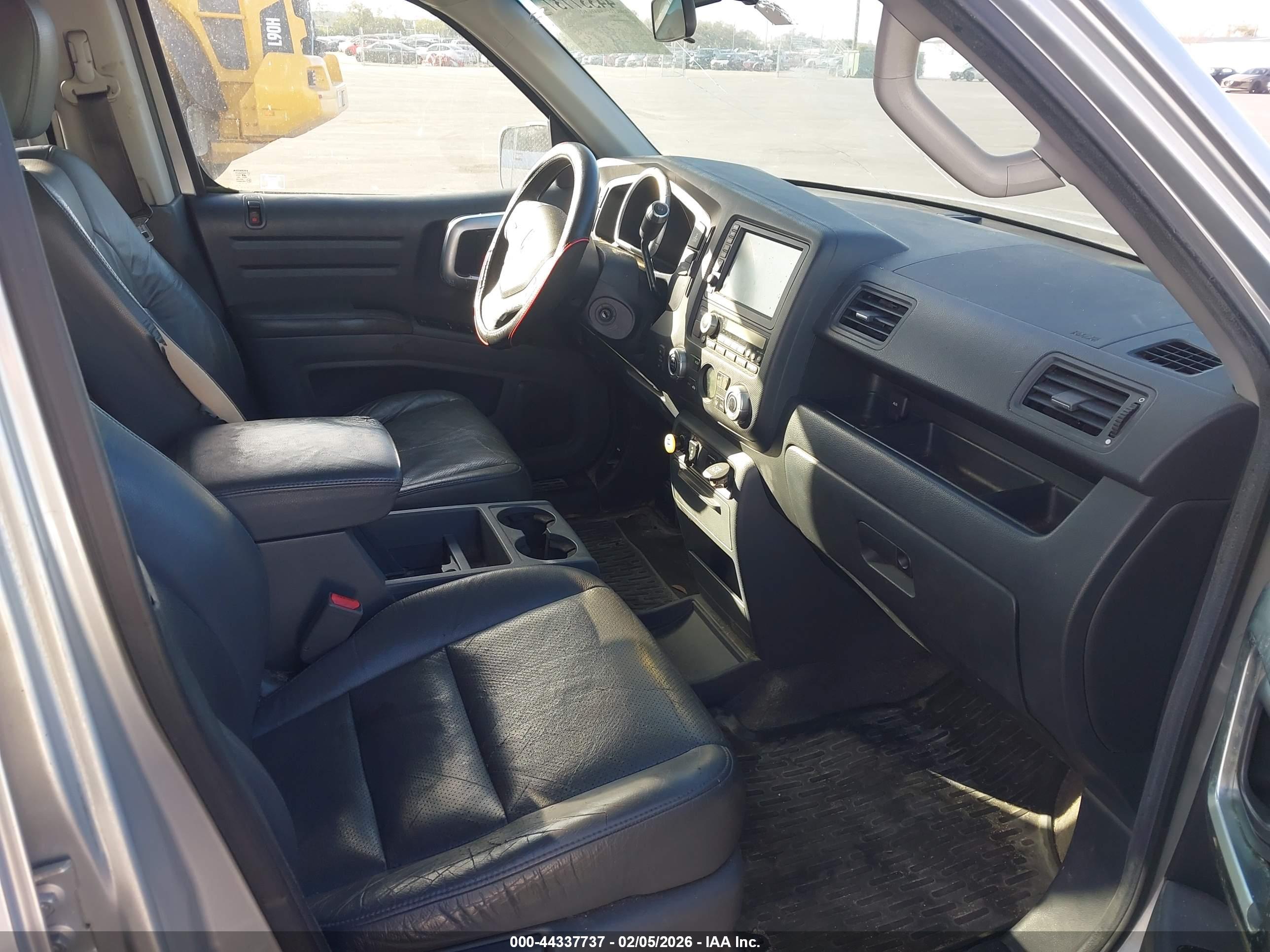 HONDA RIDGELINE image 5