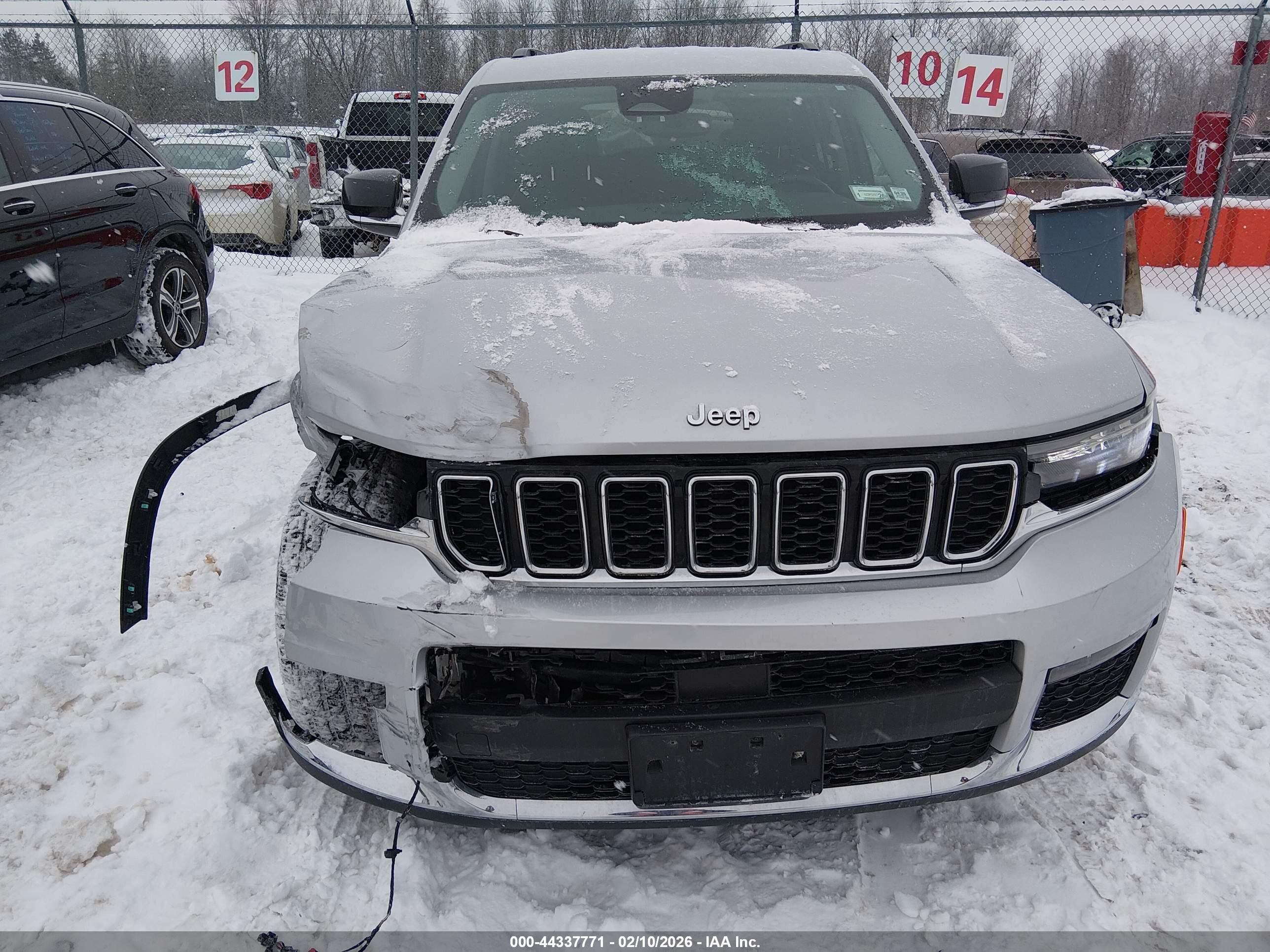 JEEP GRAND image 6