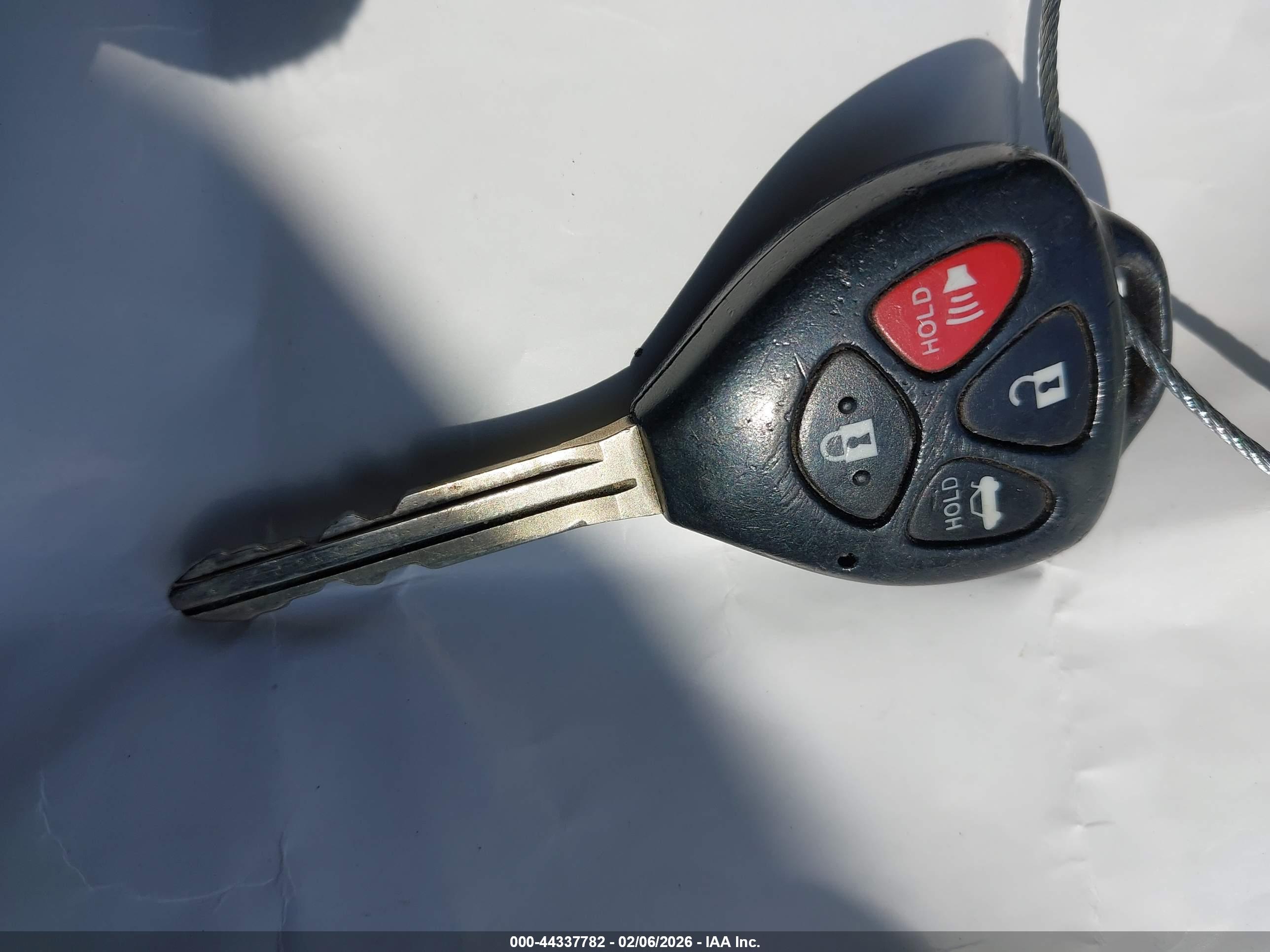 TOYOTA COROLLA image 11