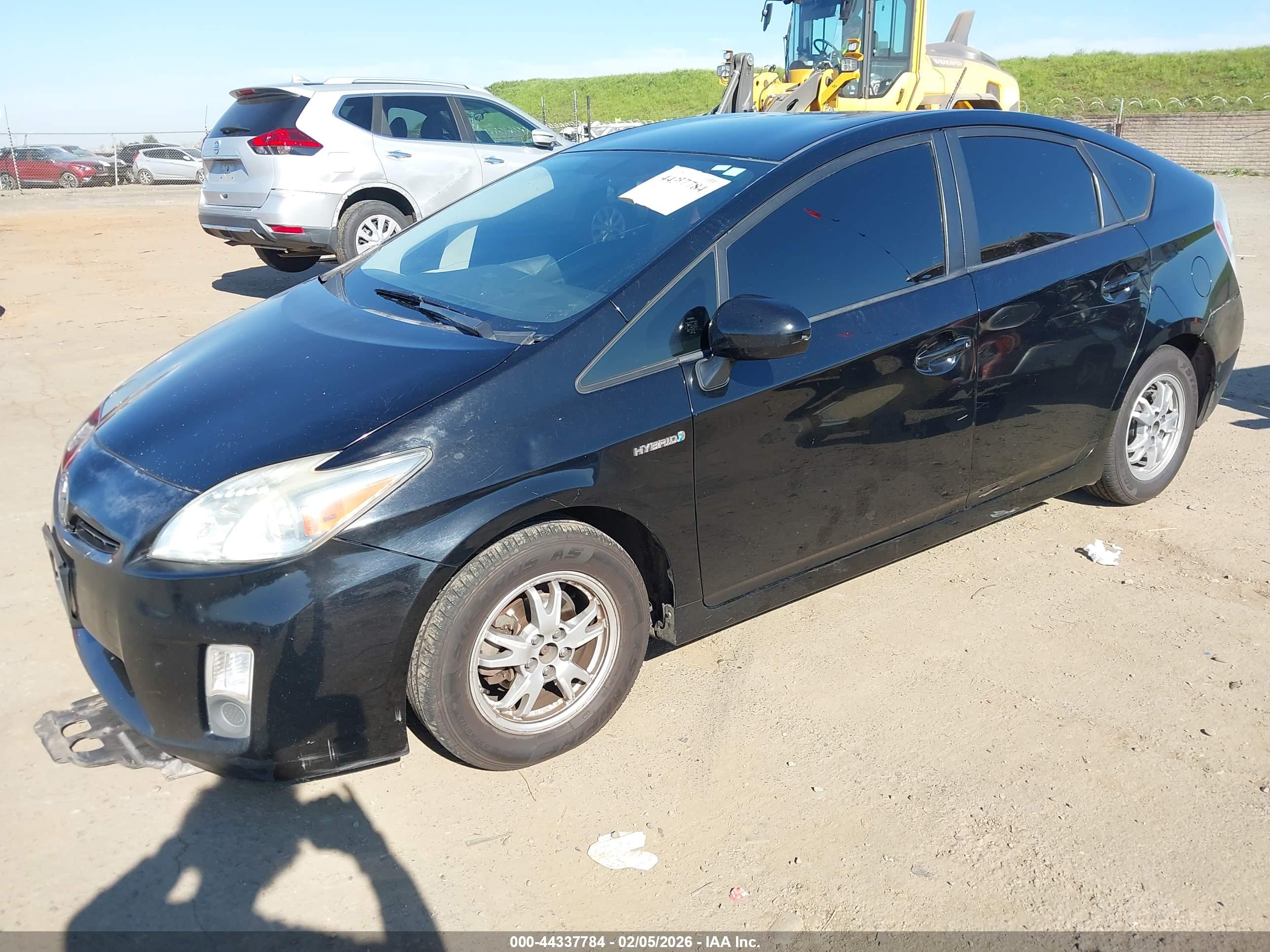 TOYOTA PRIUS image 2