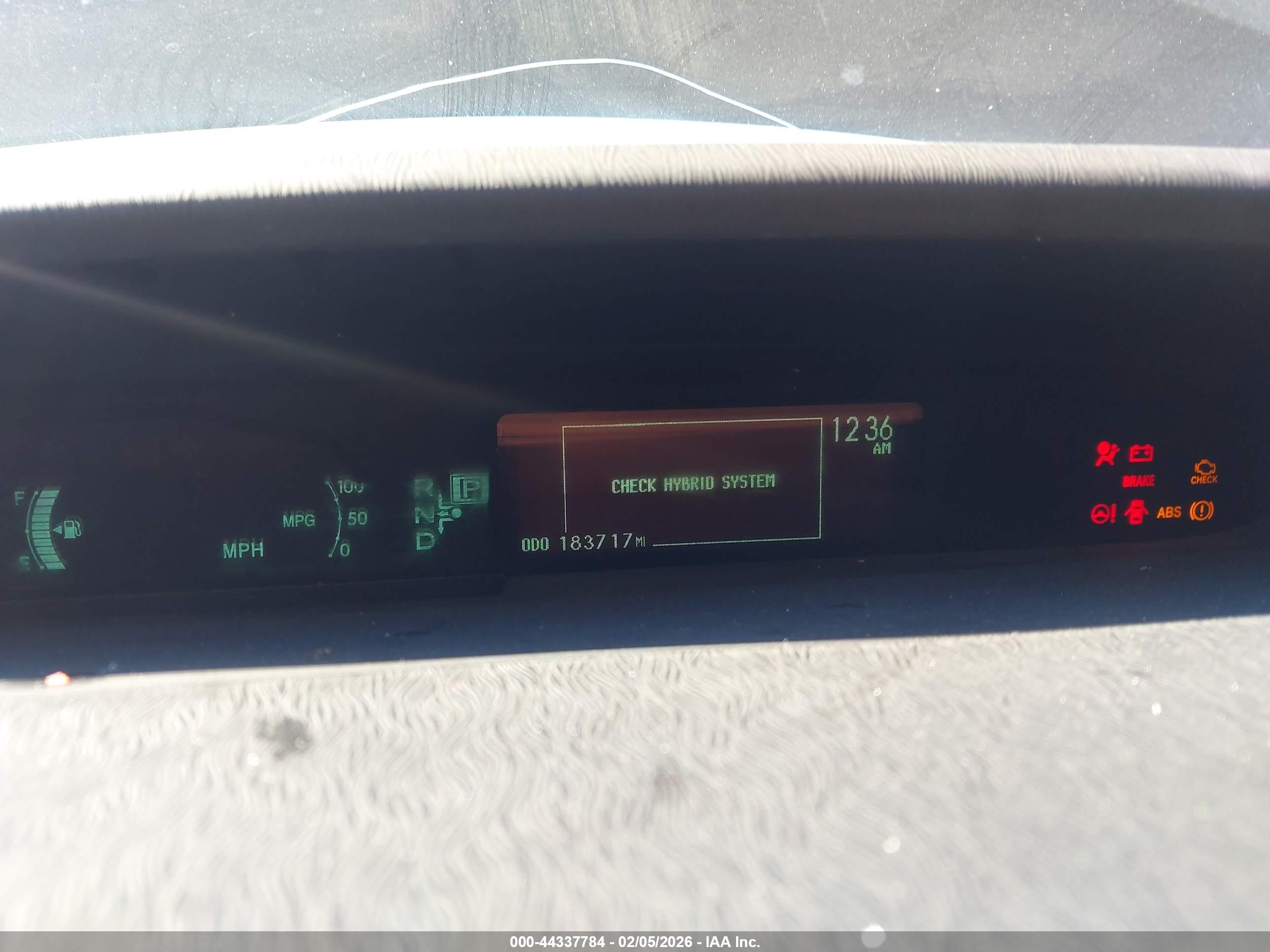 TOYOTA PRIUS image 7