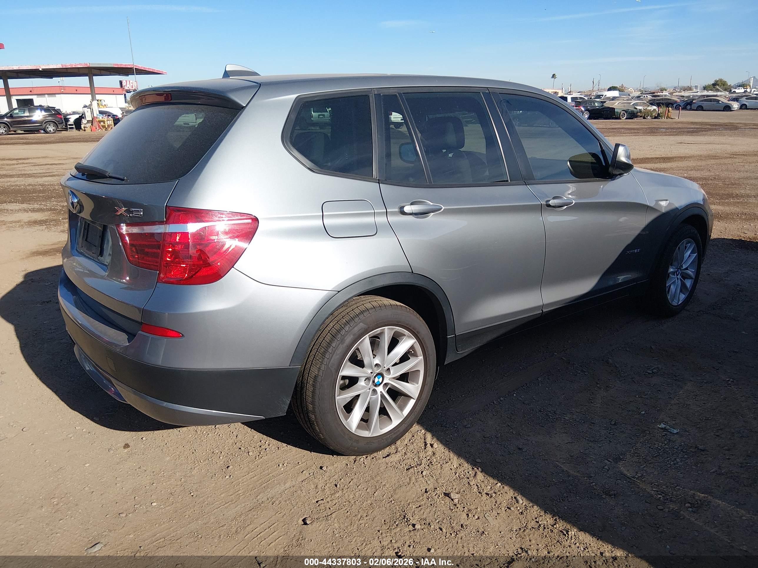 BMW X3 image 4