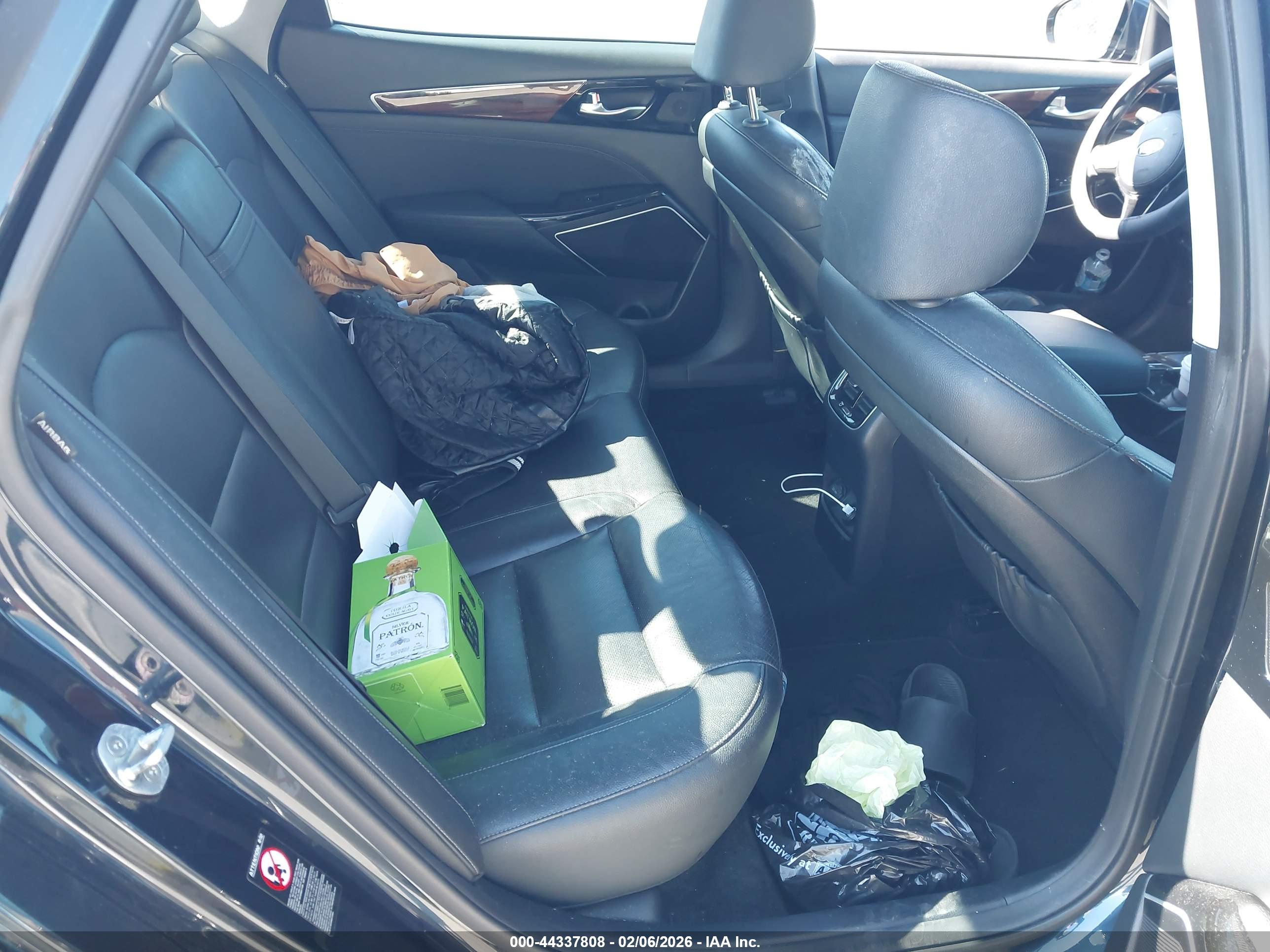KIA CADENZA image 8