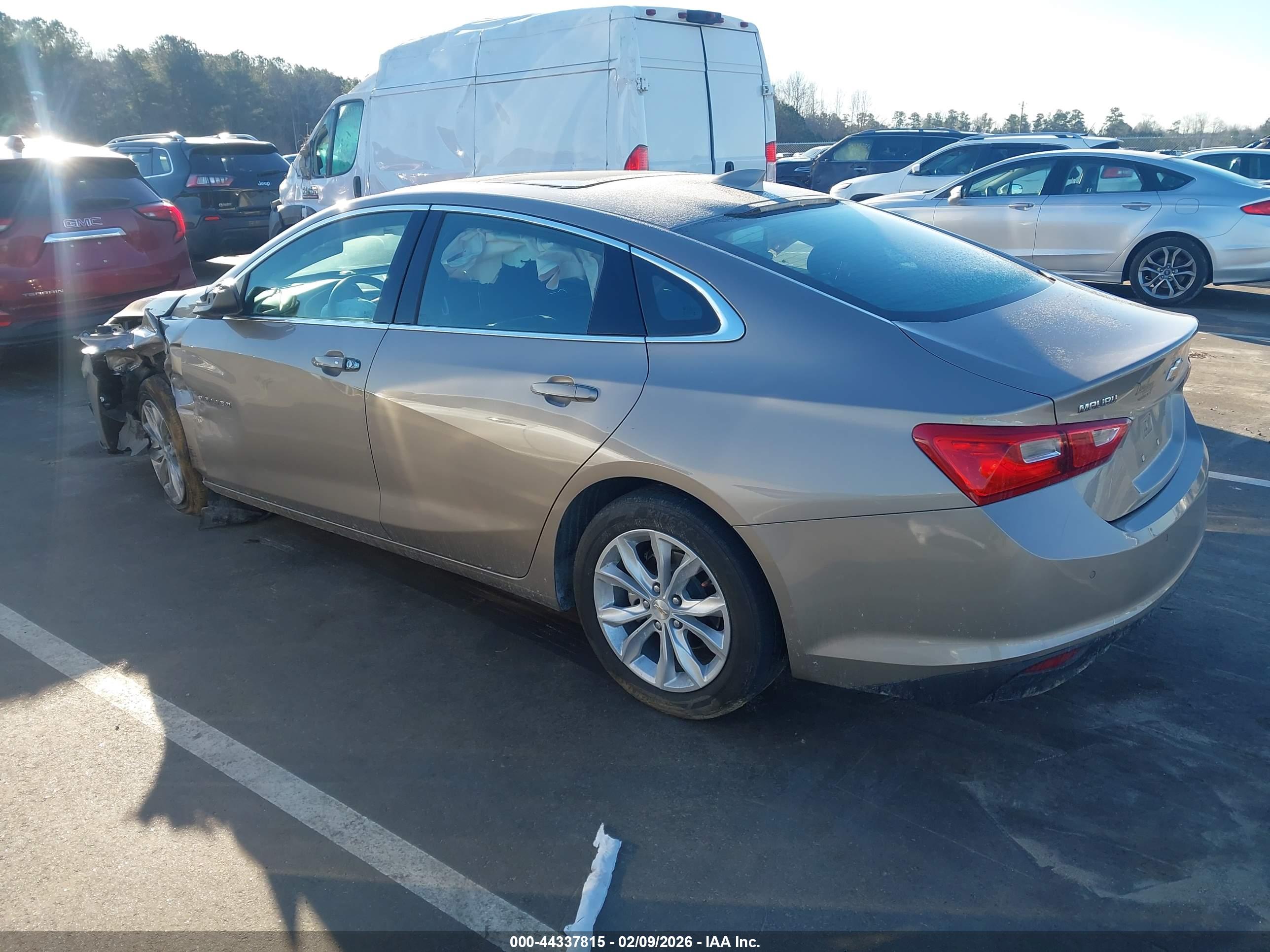 CHEVROLET MALIBU image 3