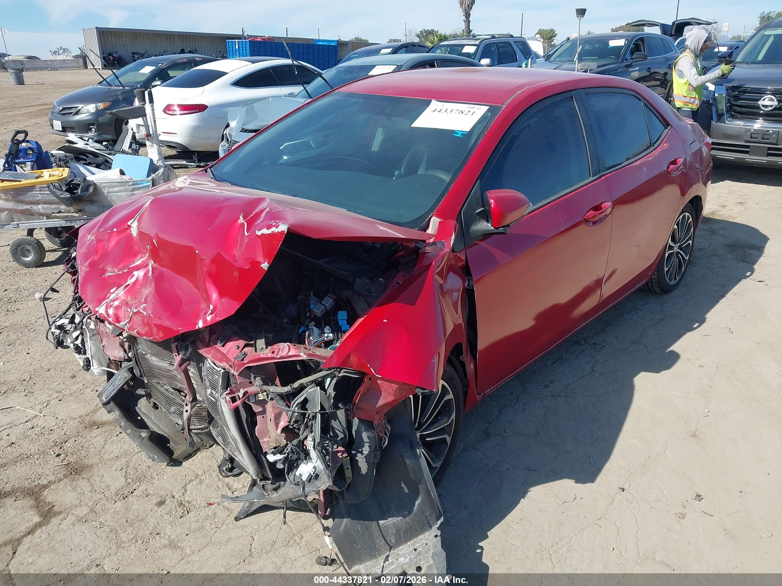 TOYOTA COROLLA image 2