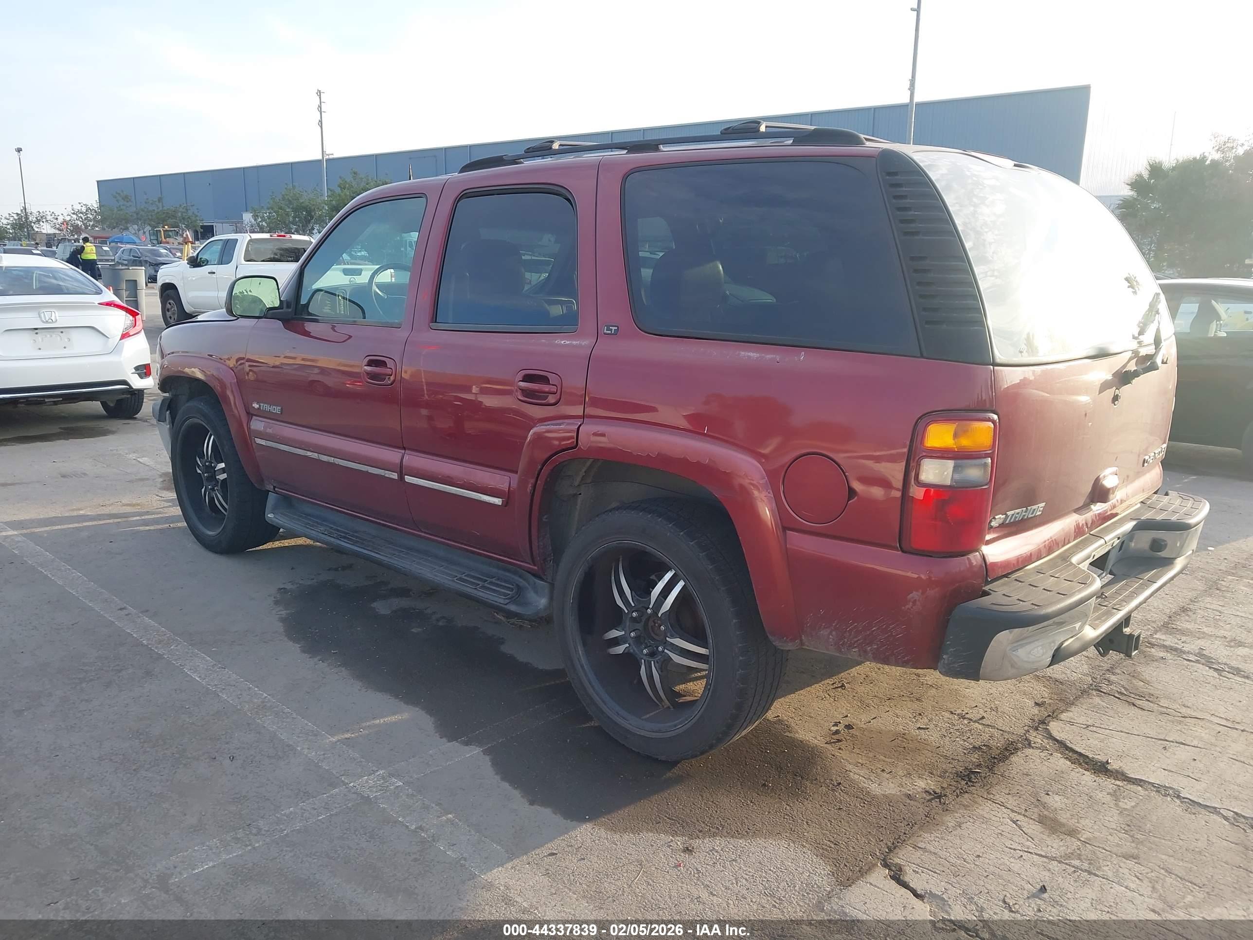 CHEVROLET TAHOE image 3